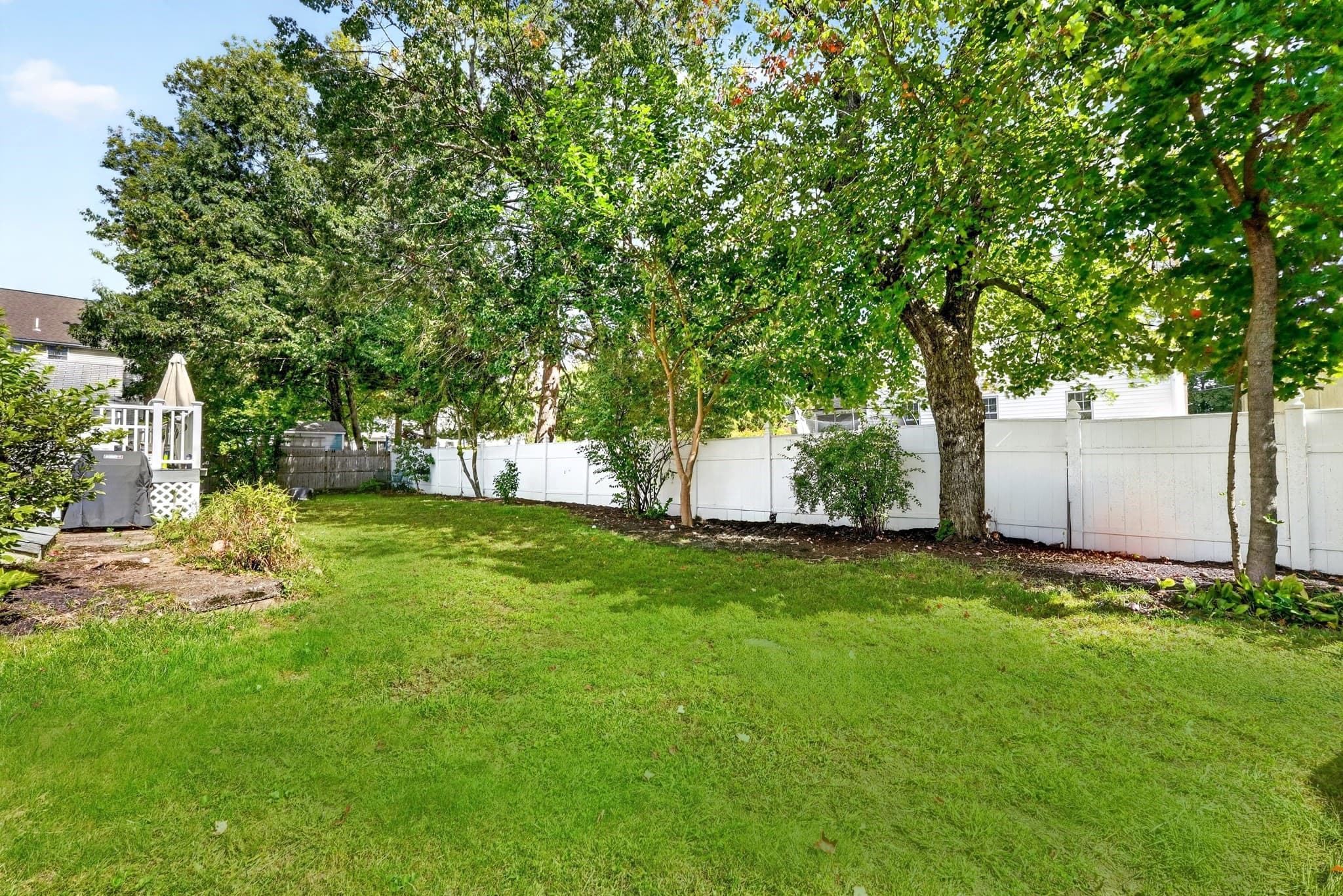 Single Family Residence at 6 Sprucewood Rd, Wilmington MA 01887, Wilmington, photo 32 of 38