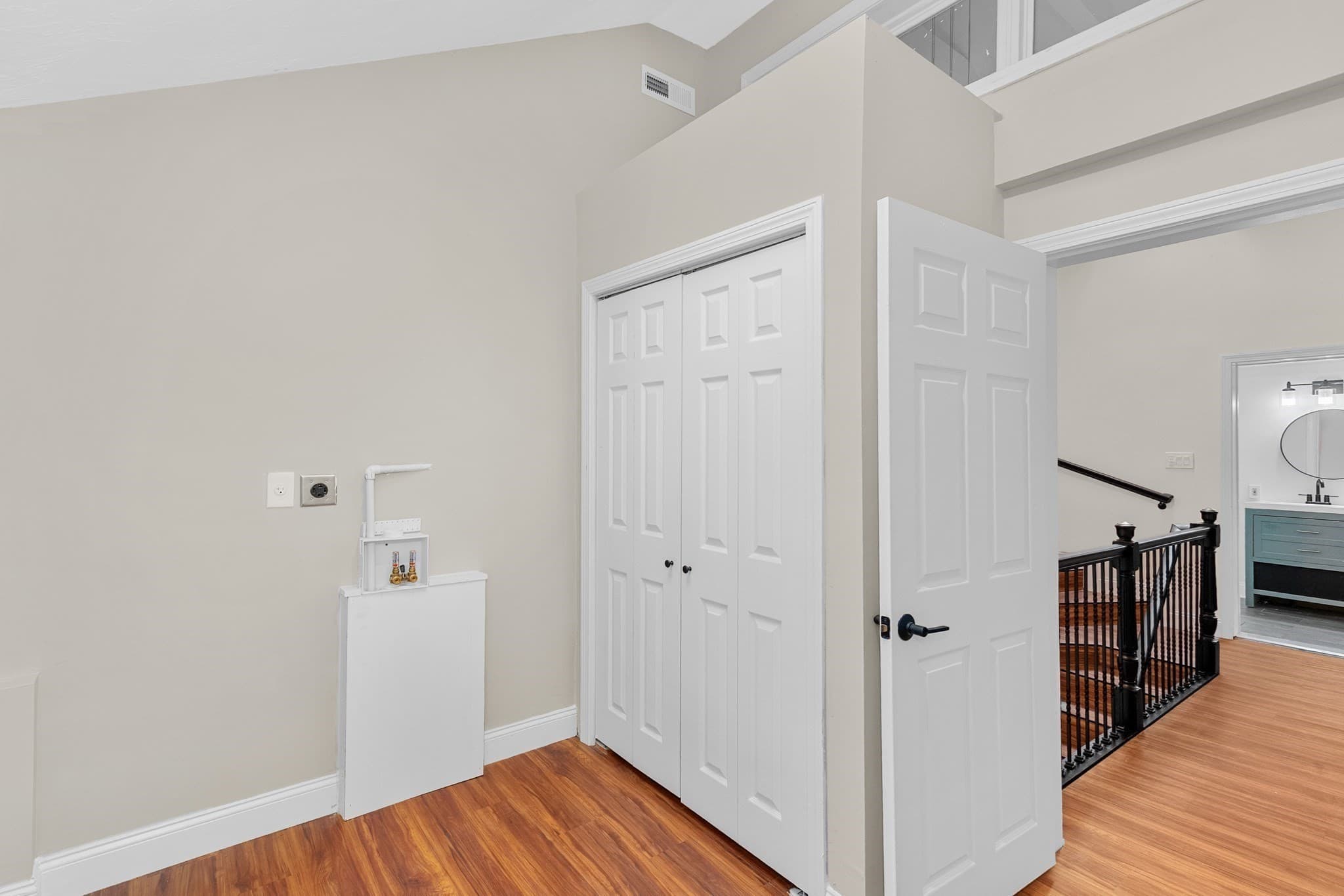 Single Family Residence at 198 Uxbridge Rd, Sutton MA 01590, Sutton, photo 16 of 29