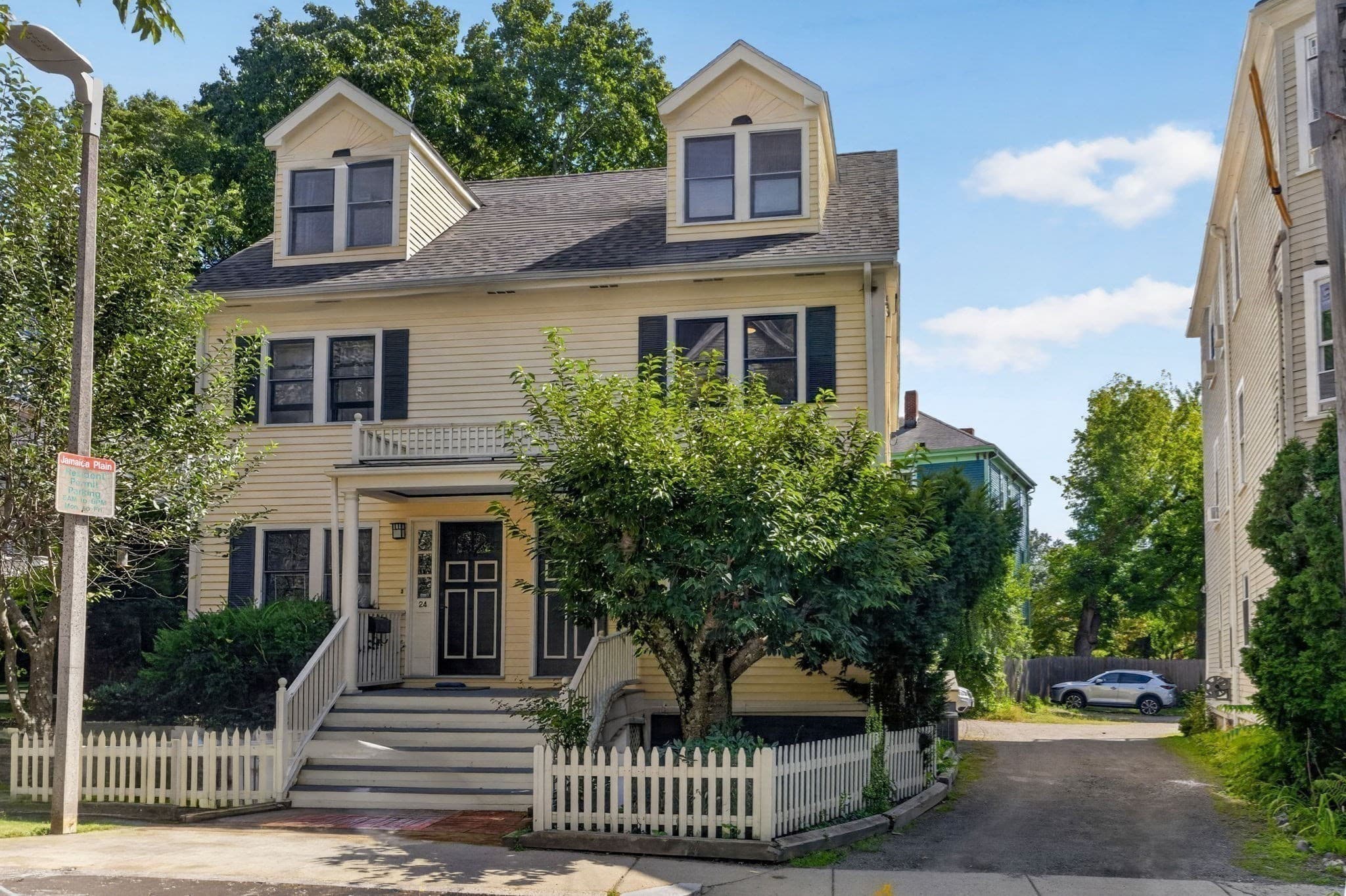 Condominium at 26 Newbern # 26, Boston MA 02130, Boston, photo 2 of 30