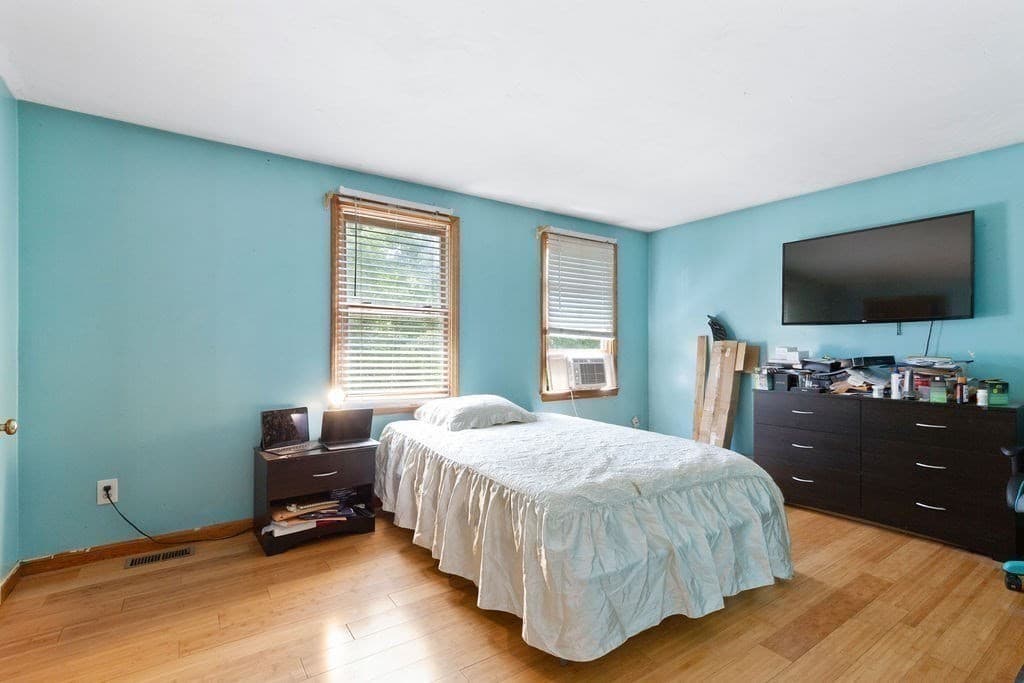 Single Family Residence at 71 Dwinell Rd, Taunton MA 02780, Taunton, photo 21 of 29