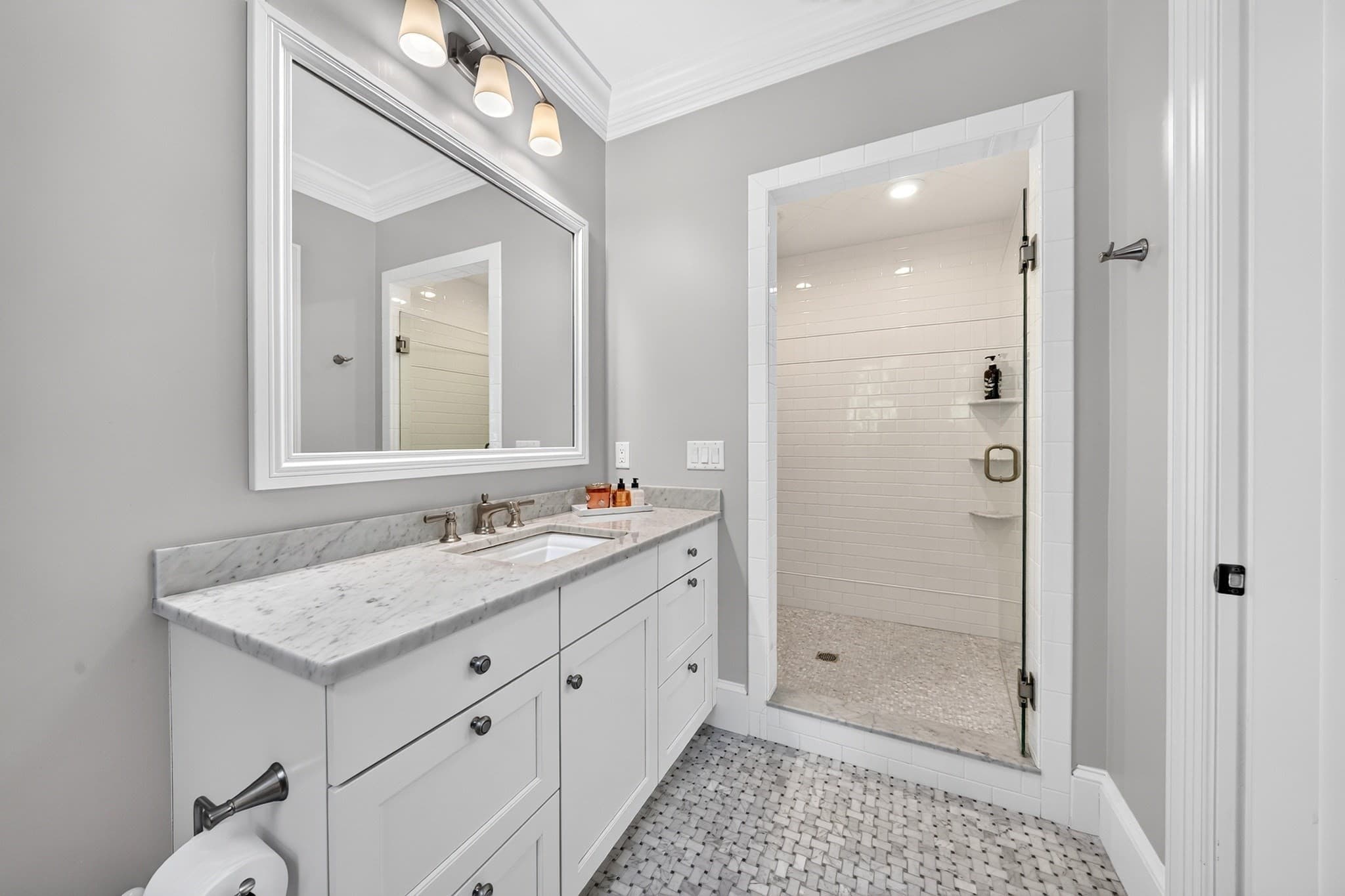Single Family Residence at 14 Hastings Rd, Lexington MA 02421, Lexington, photo 19 of 42