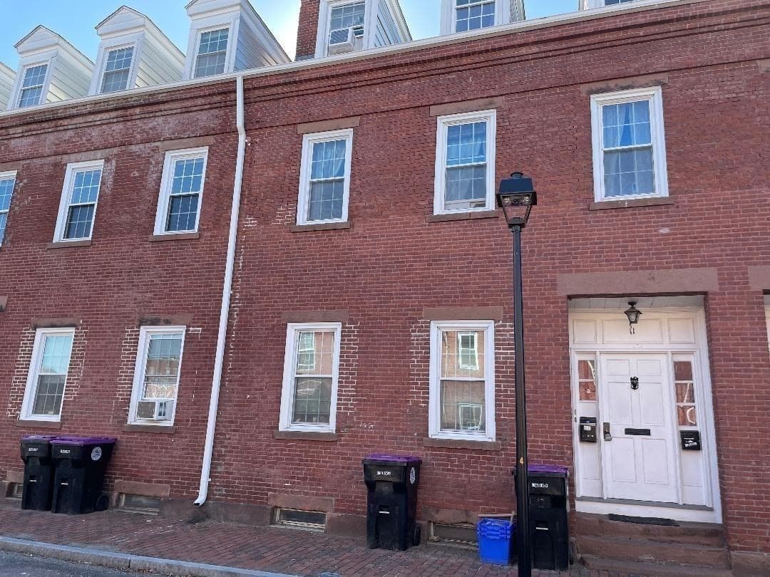 Multi Family at 11 Center Street, Holyoke MA 01040, Holyoke, photo 2 of 22