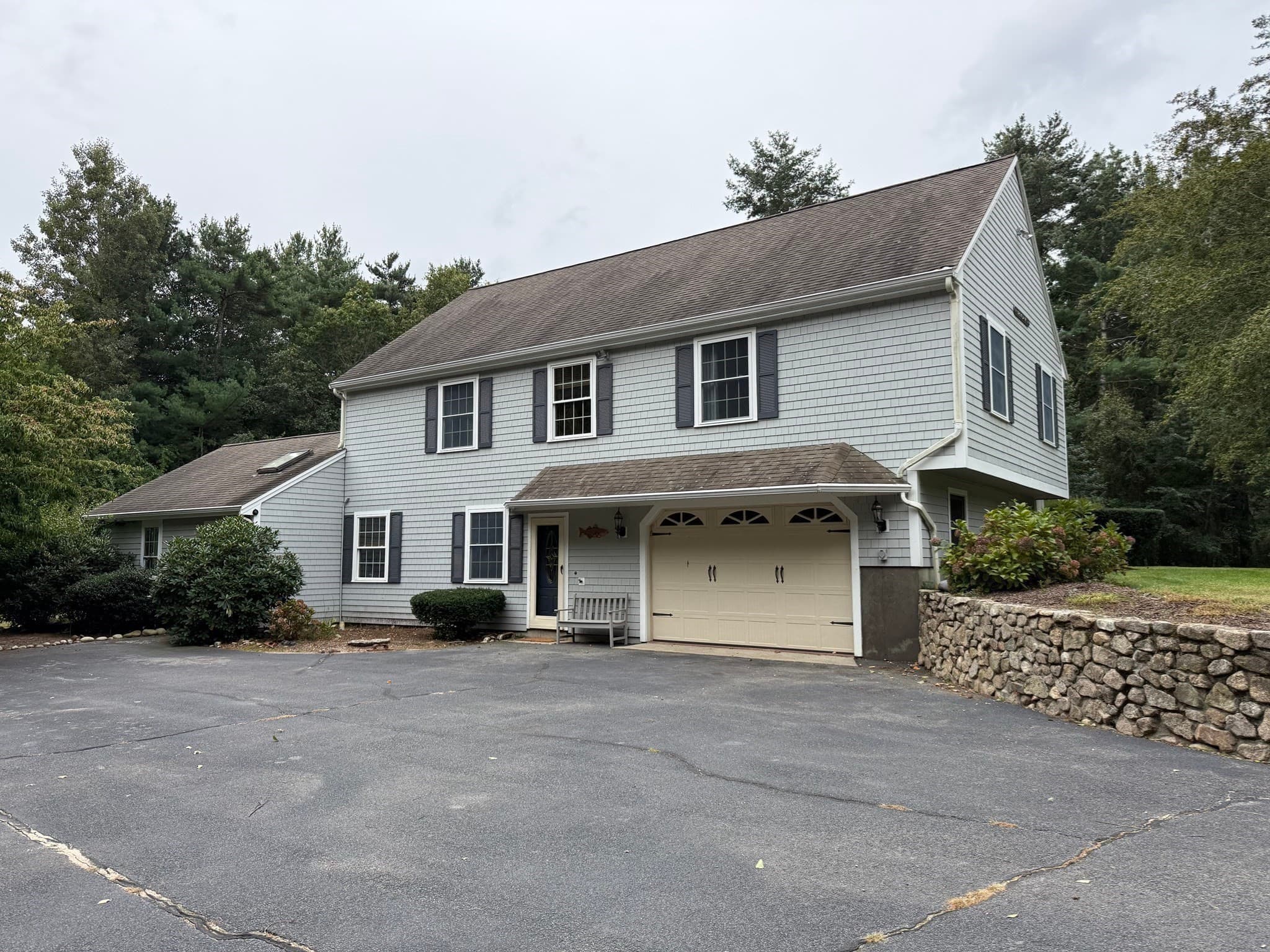 Single Family Residence at 4 Allen Rd., Rochester MA 02770, Rochester, photo 6 of 42