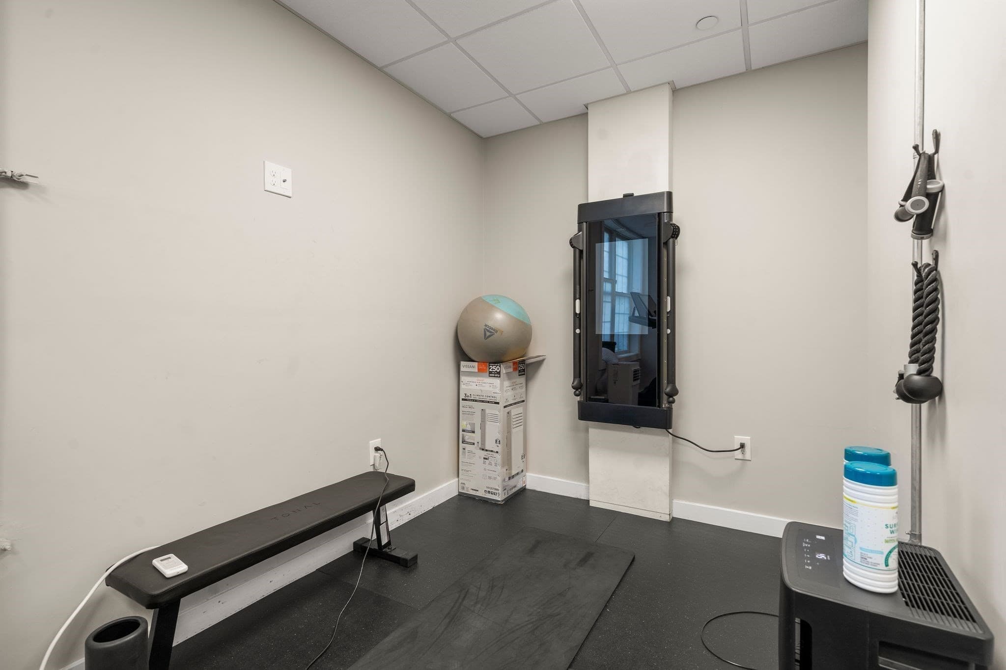 Condominium at 10 Everett # 401, Boston MA 02128, Boston, photo 30 of 37