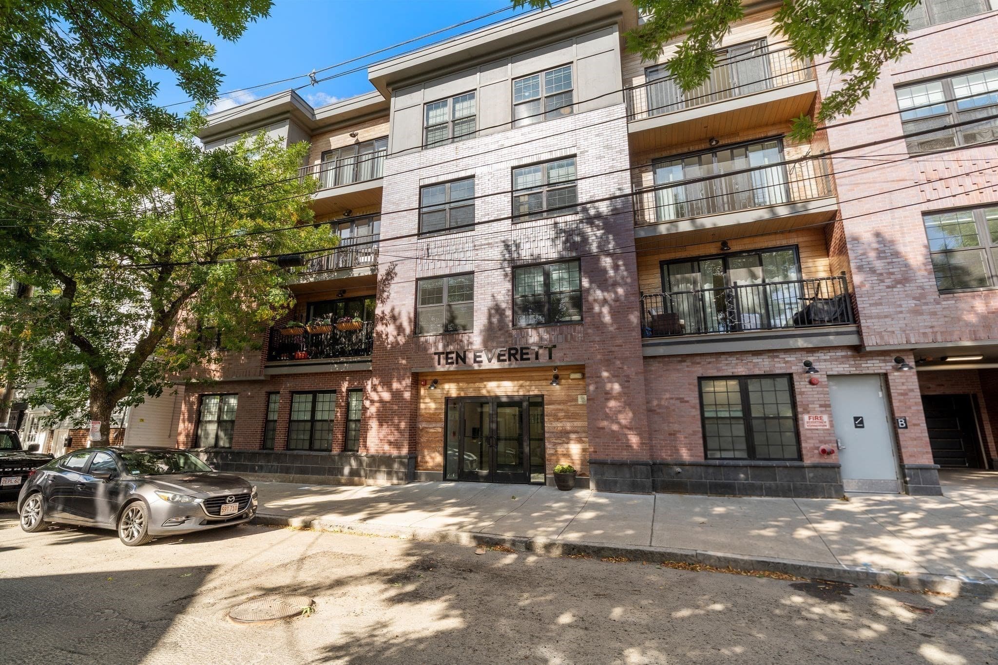 Condominium at 10 Everett # 401, Boston MA 02128, Boston, photo 34 of 37