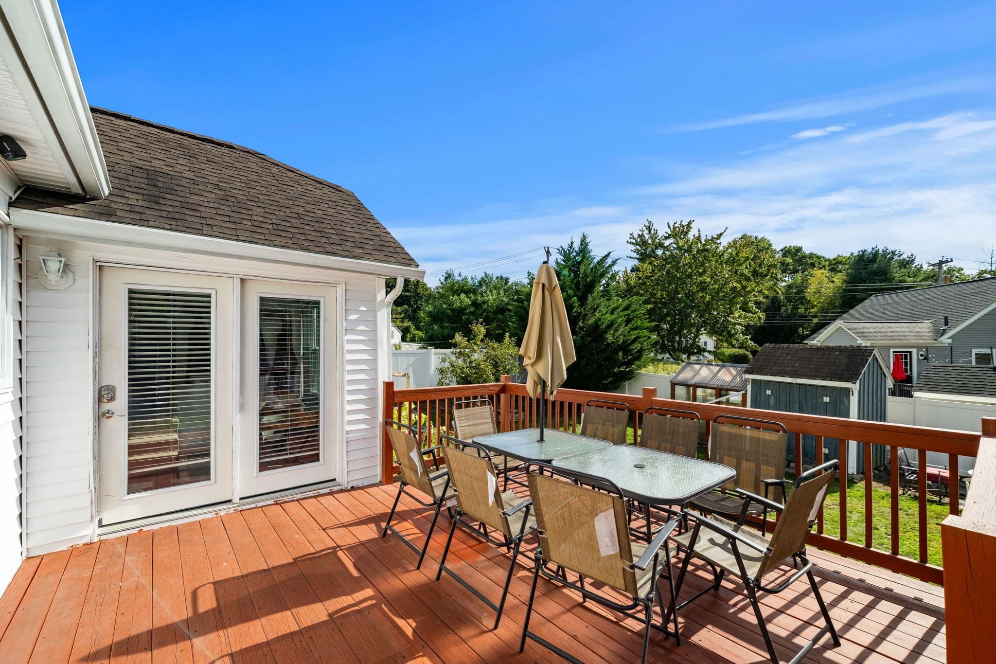 Single Family Residence at 24 Lakeview Ave, Taunton MA 02780, Taunton, photo 4 of 41