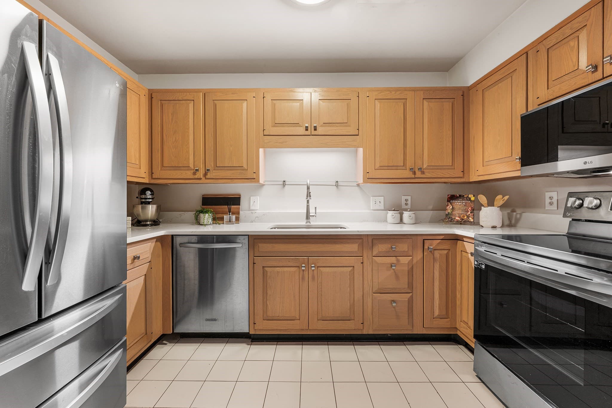 Condominium at 63 Garden Rd # 5, Wellesley MA 02481, Wellesley, photo 23 of 39