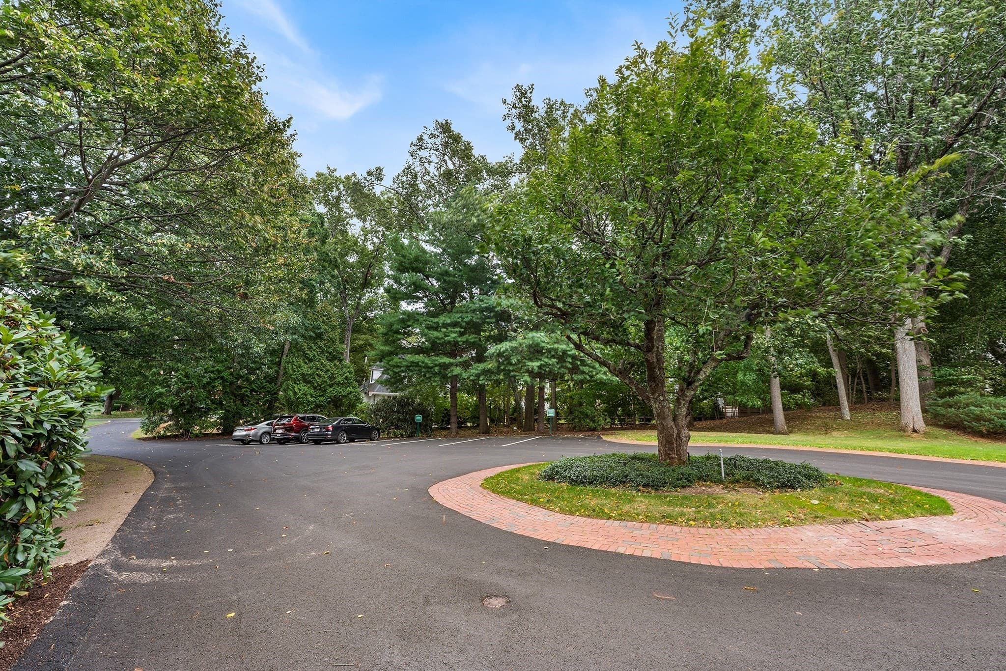 Condominium at 63 Garden Rd # 5, Wellesley MA 02481, Wellesley, photo 35 of 39