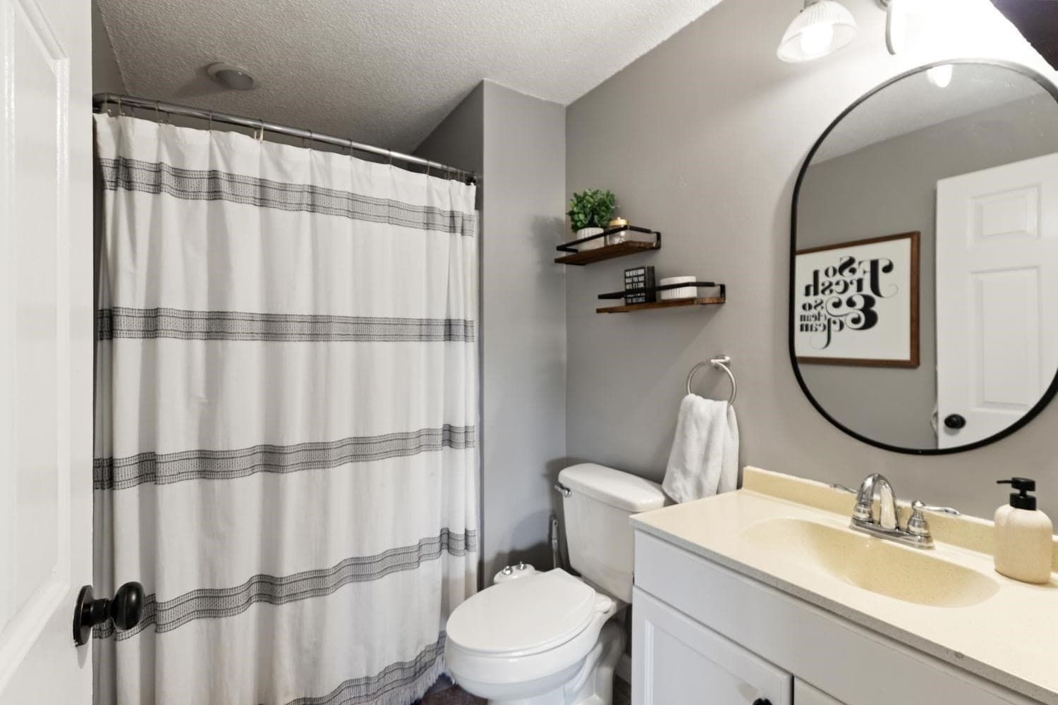 Condominium at 1211 Sheffield Way # 1211, Saugus MA 01906, Saugus, photo 18 of 38