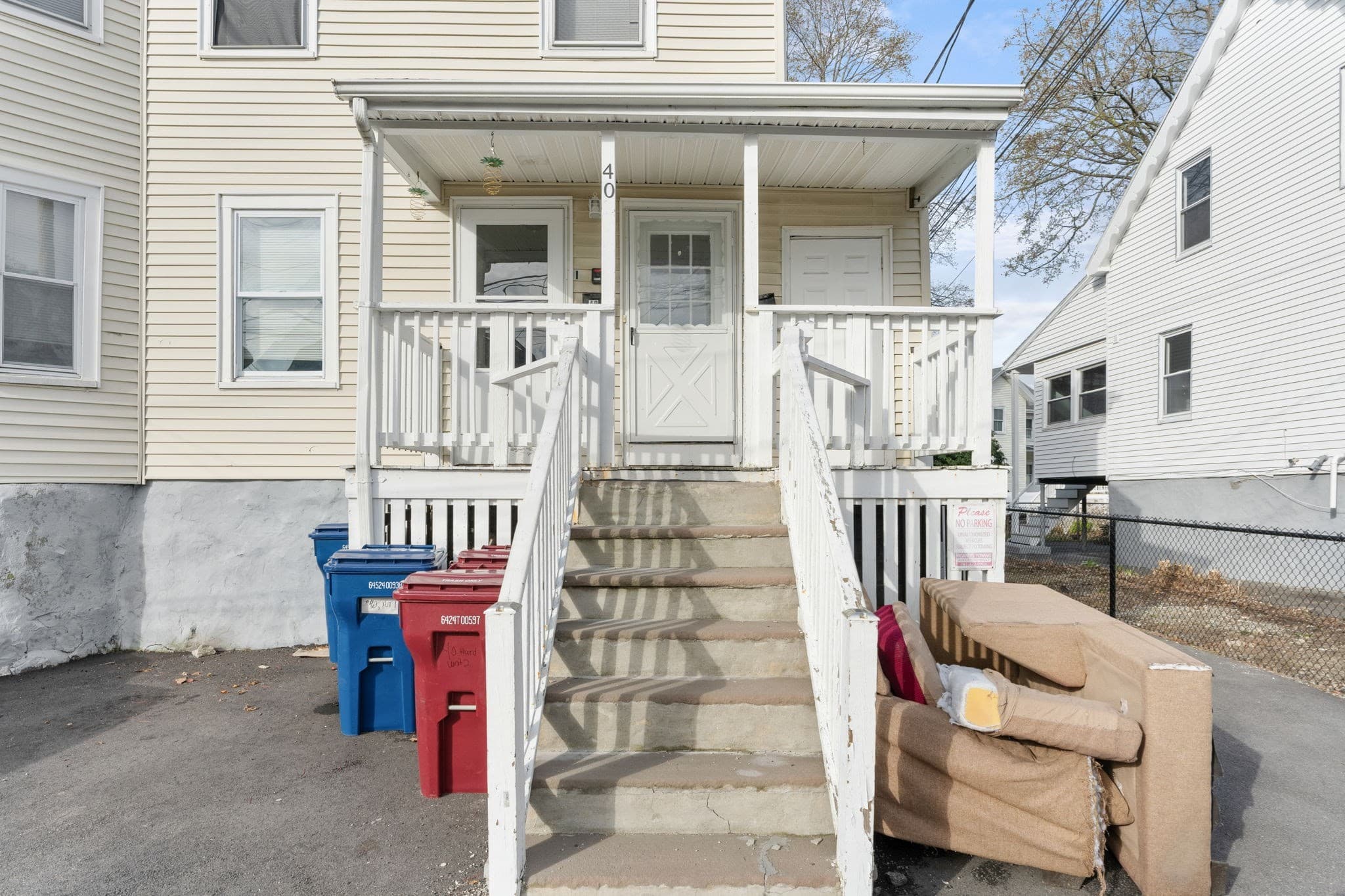 4 Family at 40 Hurd St, Melrose MA 02176, Melrose, photo 4 of 28