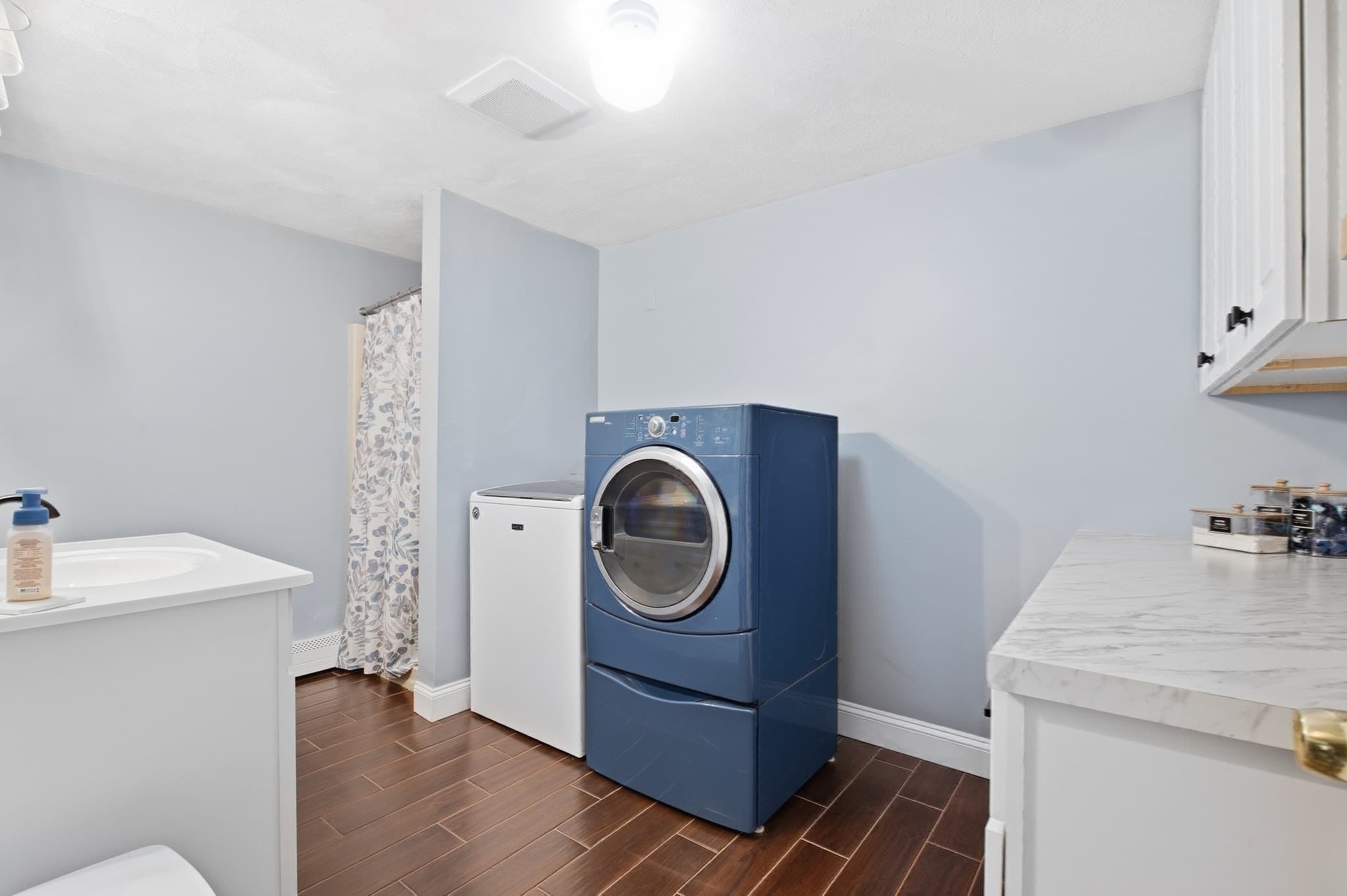 Single Family Residence at 136 Maplewood Rd, Lynn MA 01904, Lynn, photo 27 of 37