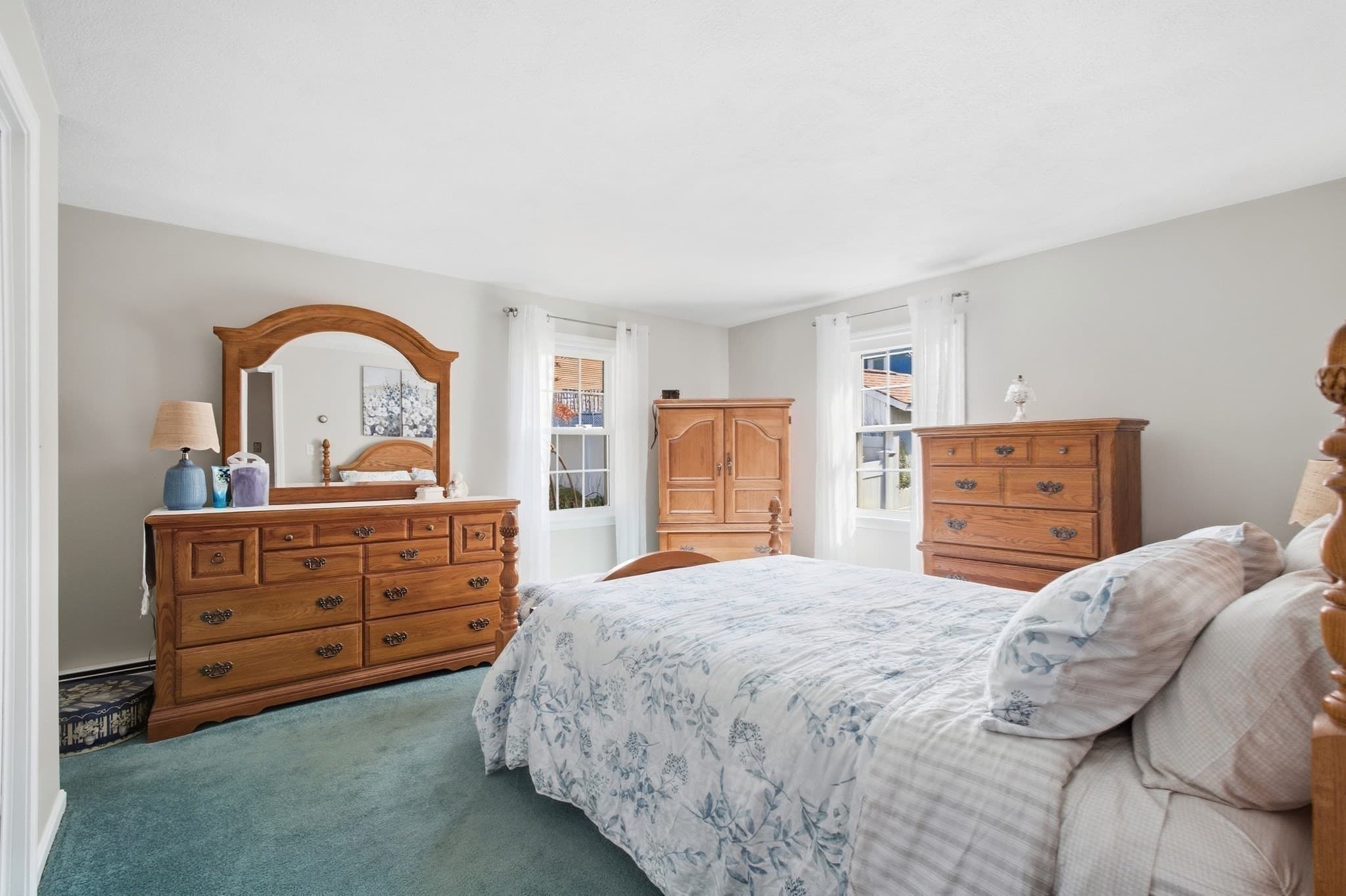 Single Family Residence at 136 Maplewood Rd, Lynn MA 01904, Lynn, photo 16 of 37