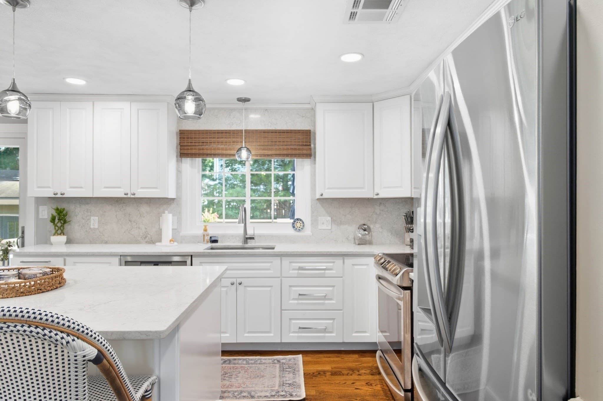 Single Family Residence at 136 Maplewood Rd, Lynn MA 01904, Lynn, photo 10 of 37