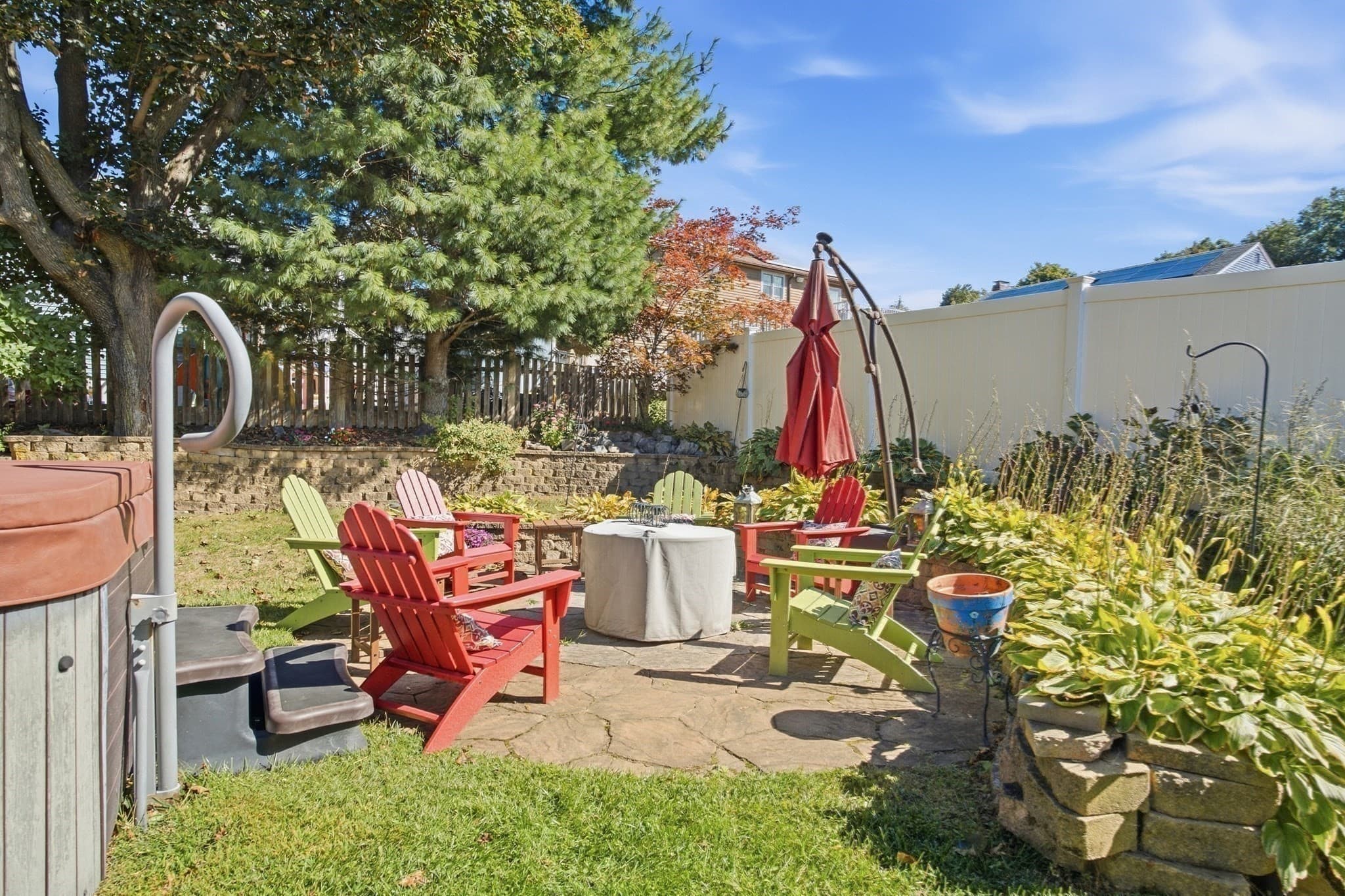 Single Family Residence at 136 Maplewood Rd, Lynn MA 01904, Lynn, photo 33 of 37