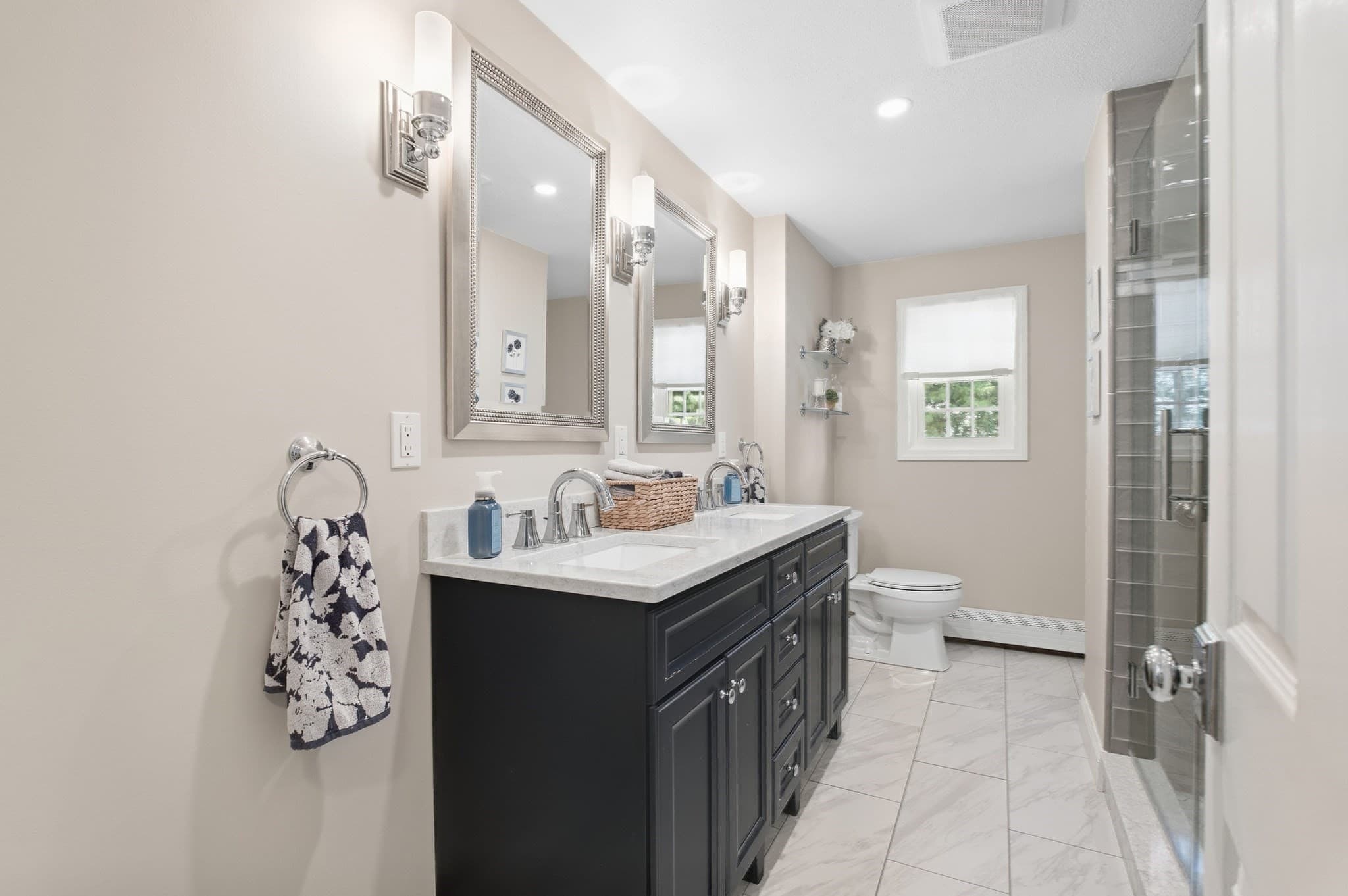 Single Family Residence at 136 Maplewood Rd, Lynn MA 01904, Lynn, photo 19 of 37