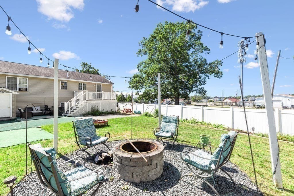 Single Family Residence at 39 Frost Ave, Brockton MA 02301, Brockton, photo 26 of 30