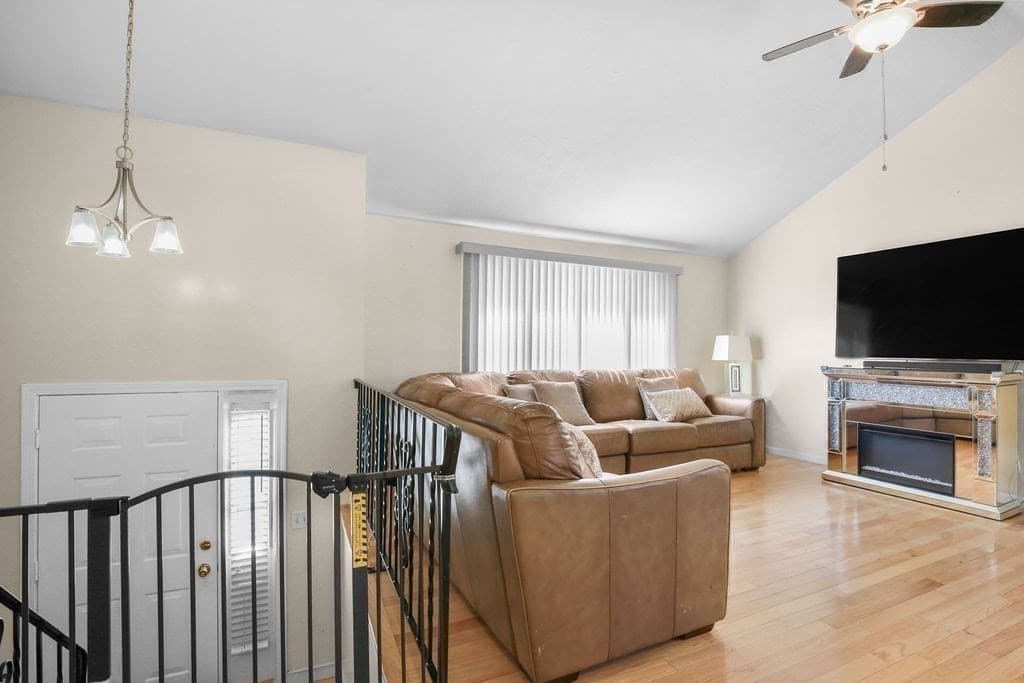 Single Family Residence at 39 Frost Ave, Brockton MA 02301, Brockton, photo 10 of 30