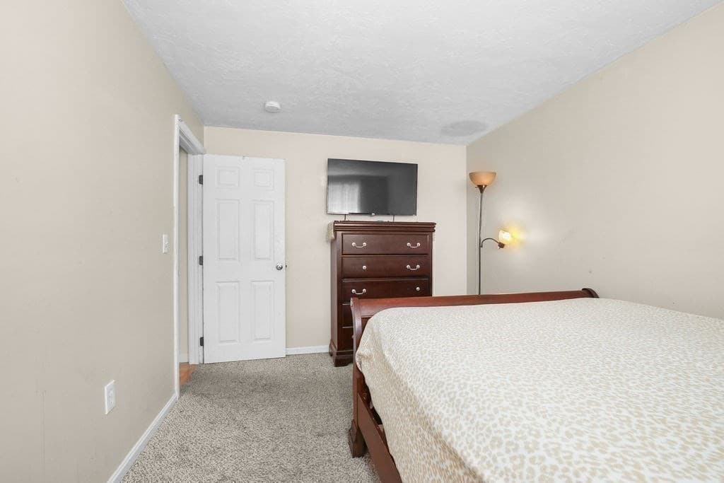 Single Family Residence at 39 Frost Ave, Brockton MA 02301, Brockton, photo 15 of 30