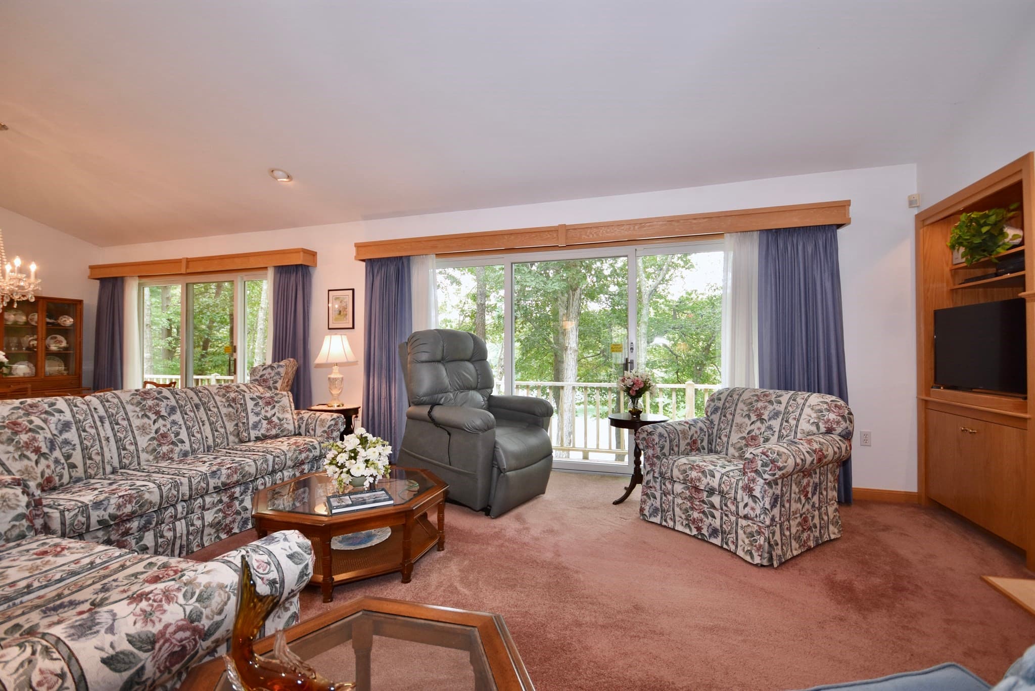 Single Family Residence at 195 Lake Shore Dr, Barnstable MA 02648, Barnstable, photo 17 of 42