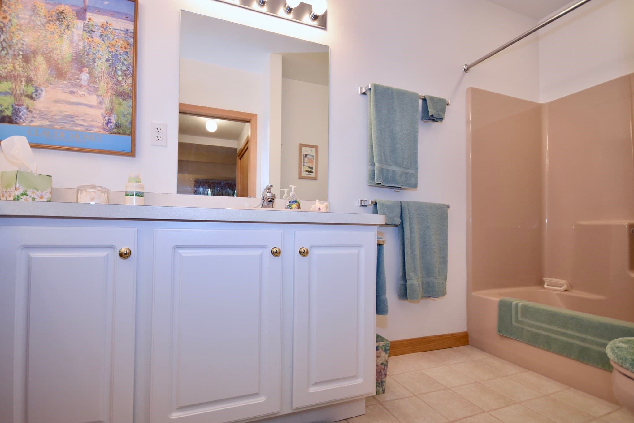 Single Family Residence at 195 Lake Shore Dr, Barnstable MA 02648, Barnstable, photo 37 of 42
