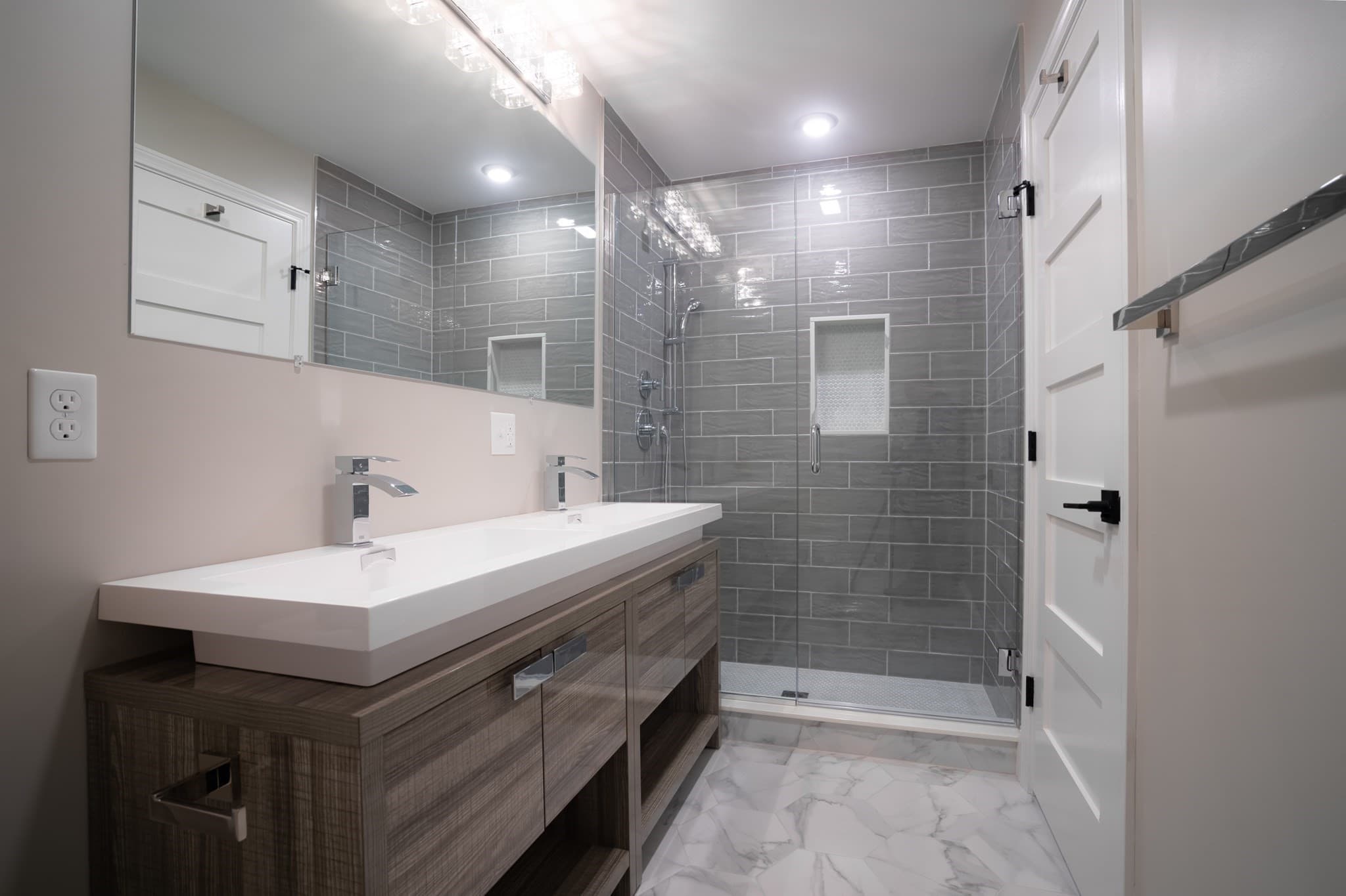 Condominium at 101 Draper St # 1, Boston MA 02122, Boston, photo 13 of 15