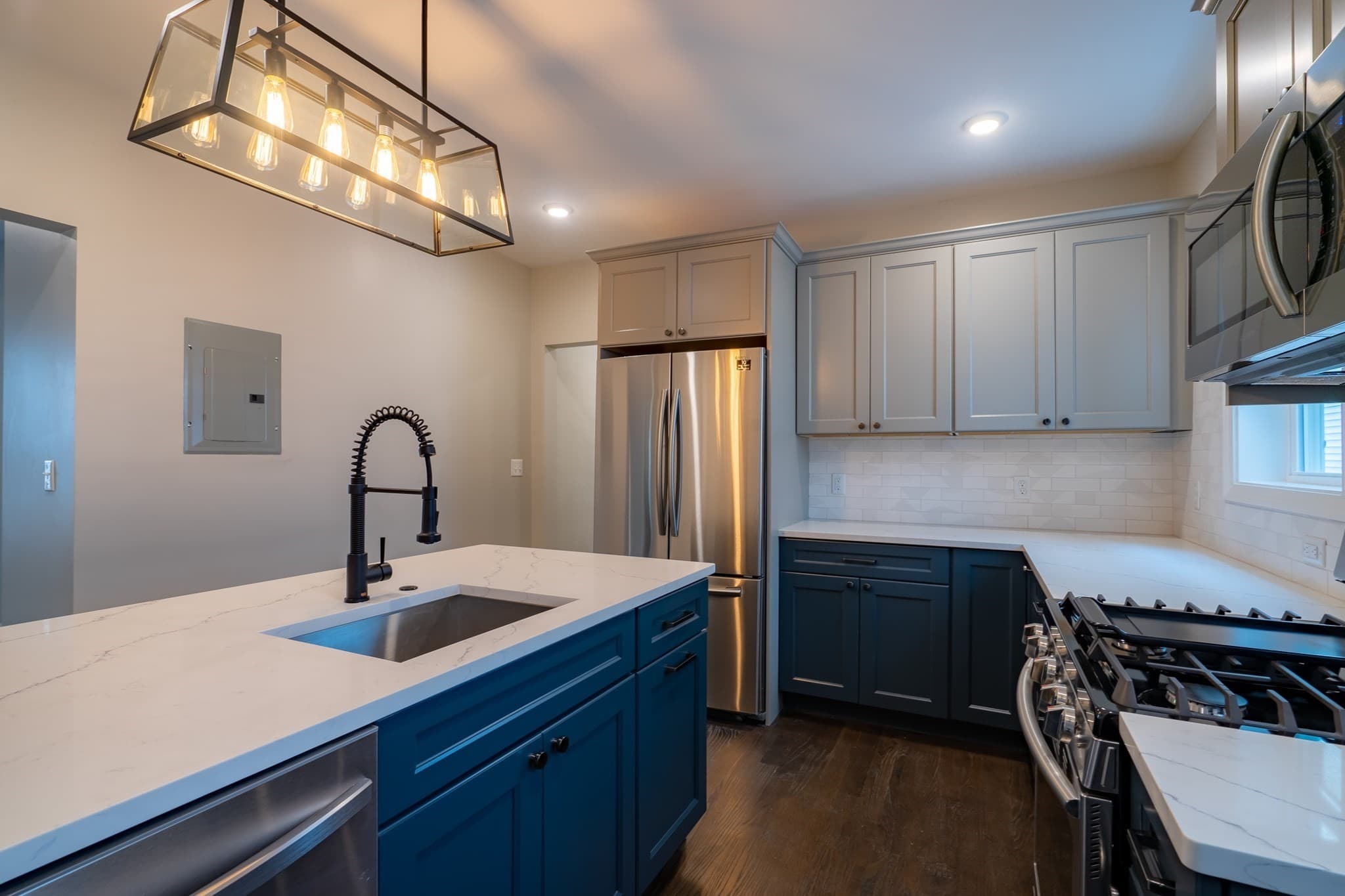 Condominium at 101 Draper St # 1, Boston MA 02122, Boston, photo 3 of 15