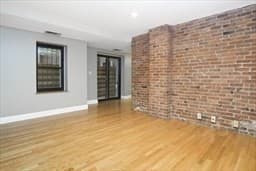 Condominium at 95 Gainsborough St # 7, Boston MA 02115, Boston, photo 3 of 13