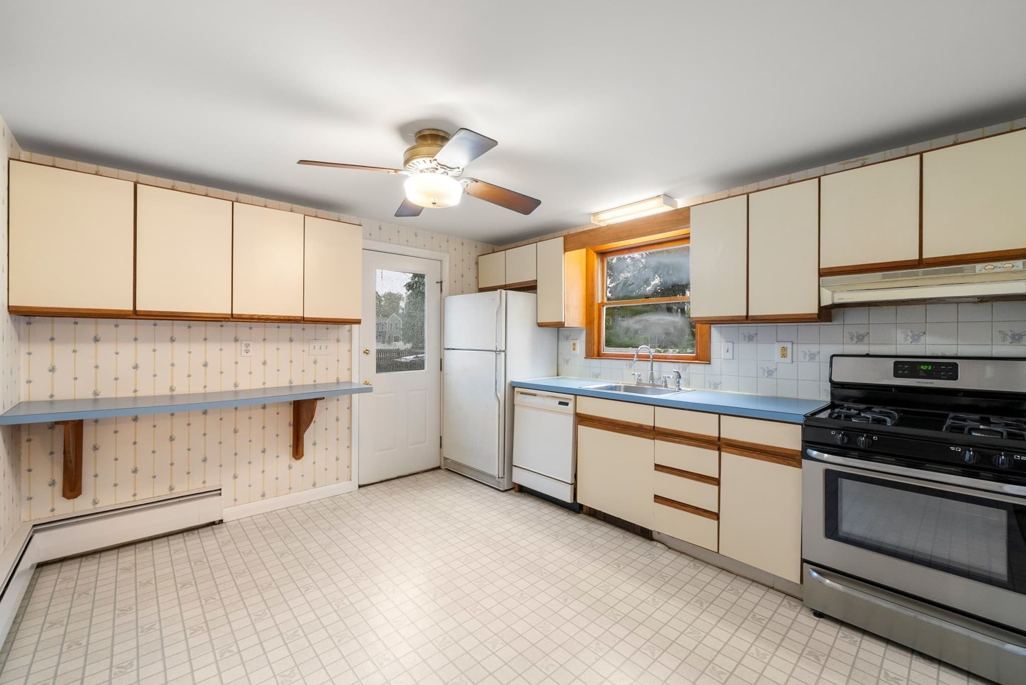 Single Family Residence at 23 Christopher Drive, Milton MA 02186, Milton, photo 9 of 40