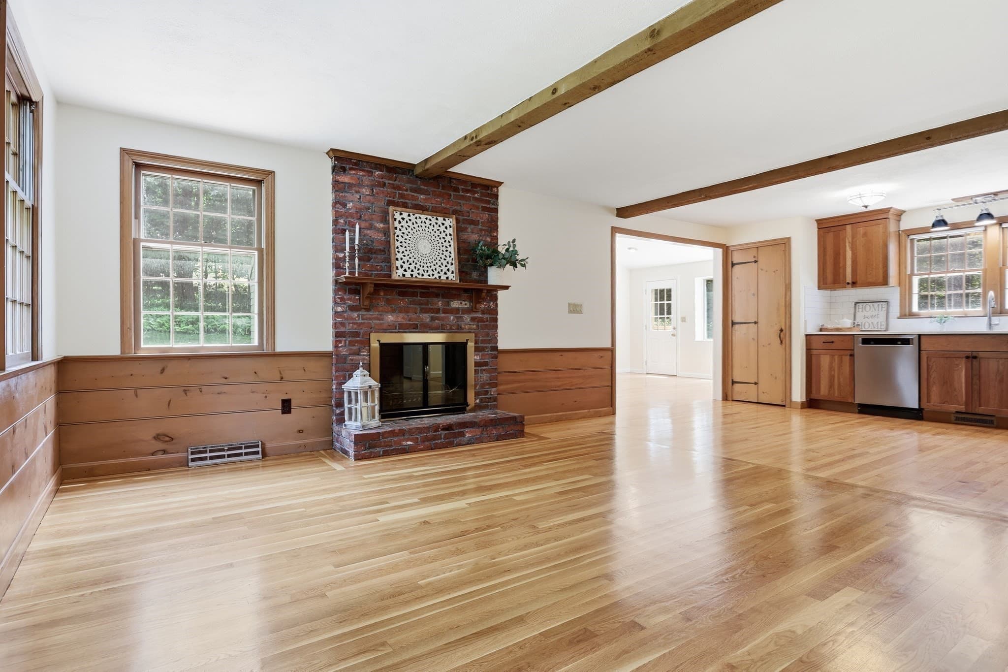Single Family Residence at 10 Beaver Dam Dr, Westford MA 01886, Westford, photo 15 of 42