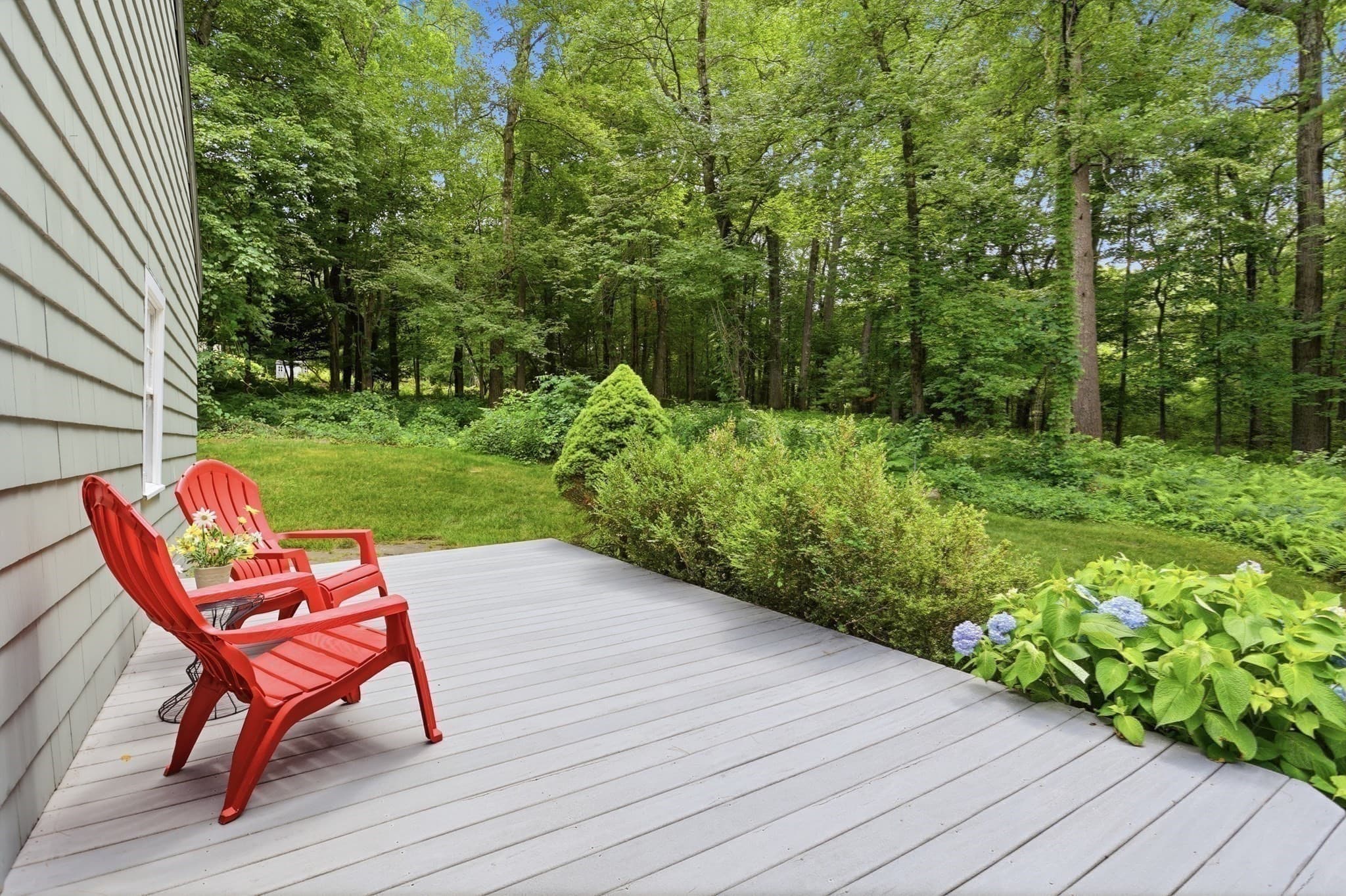 Single Family Residence at 10 Beaver Dam Dr, Westford MA 01886, Westford, photo 39 of 42