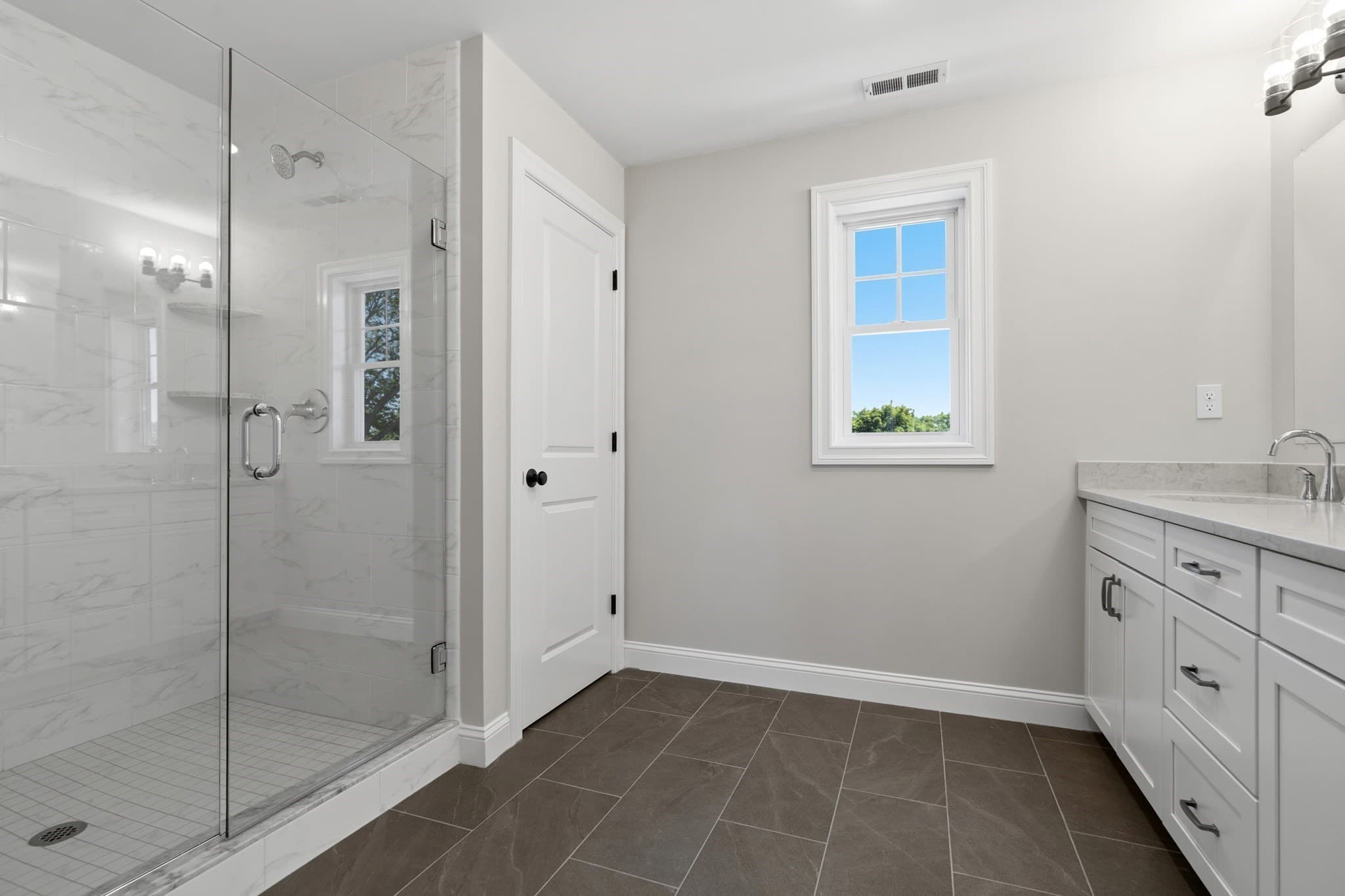 Single Family Residence at 11 Isola Lane, Stoneham MA 02180, Stoneham, photo 7 of 18