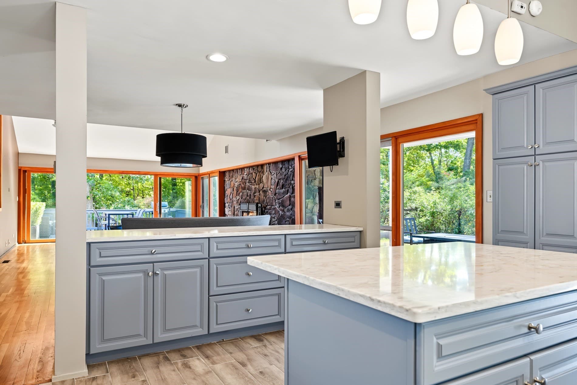 Single Family Residence at 241 Perryville Road, Rehoboth MA 02769, Rehoboth, photo 6 of 21