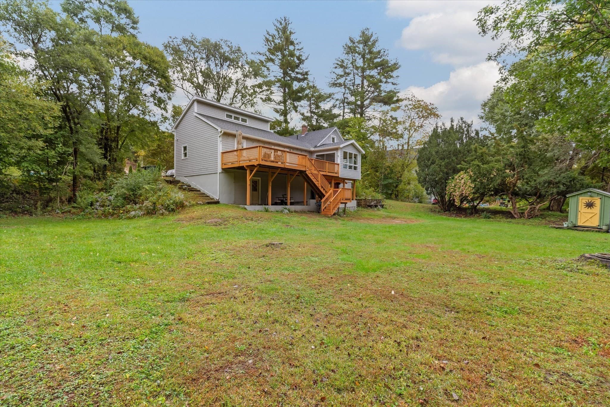 Single Family Residence at 75 Pequoig Ave, Athol MA 01331, Athol, photo 5 of 38