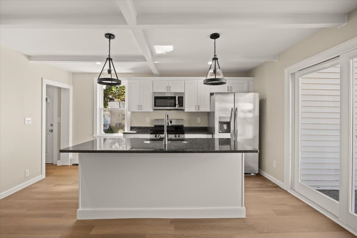 Single Family Residence at 5 Maxwell Street # 5, Taunton MA 02780, Taunton, photo 5 of 17