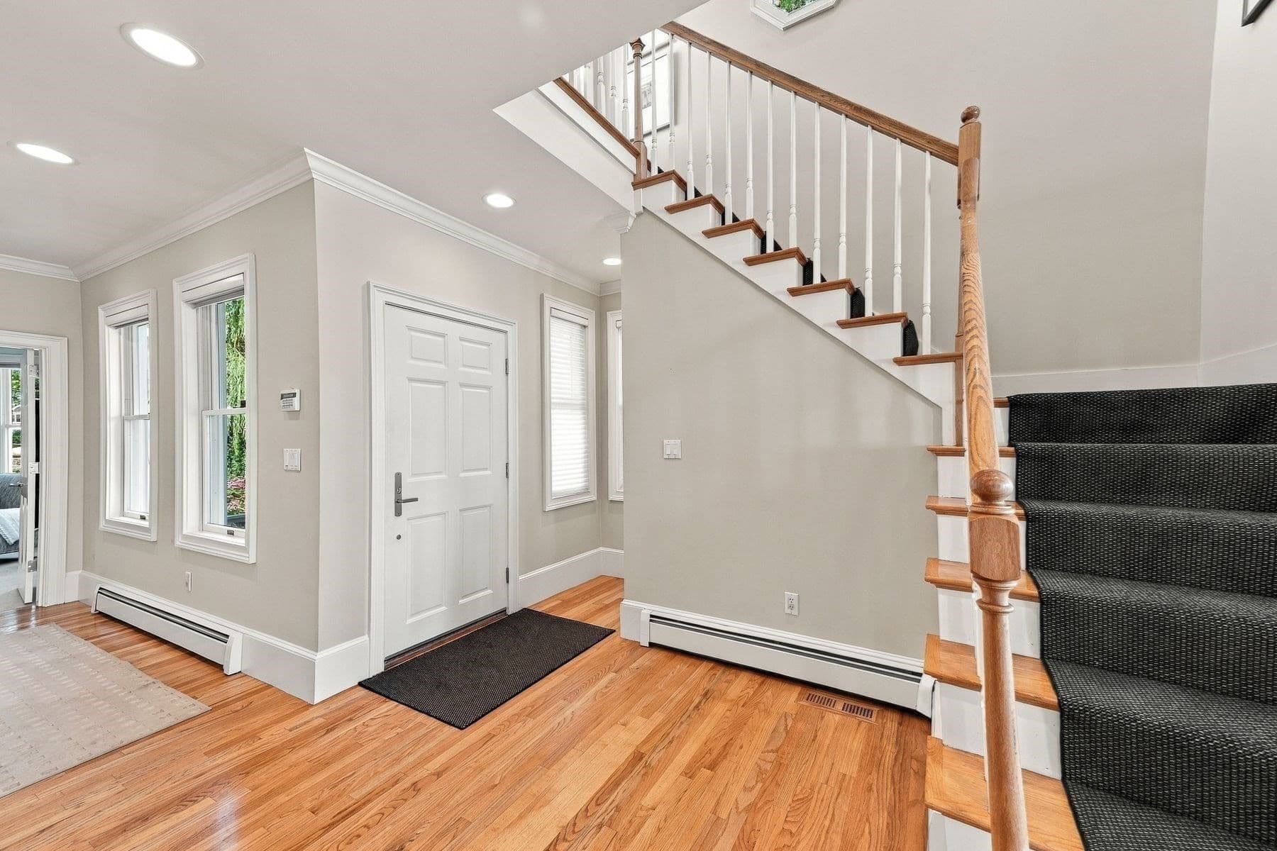 Condominium at 32 Preston Ct # 32, Swampscott MA 01907, Swampscott, photo 5 of 38