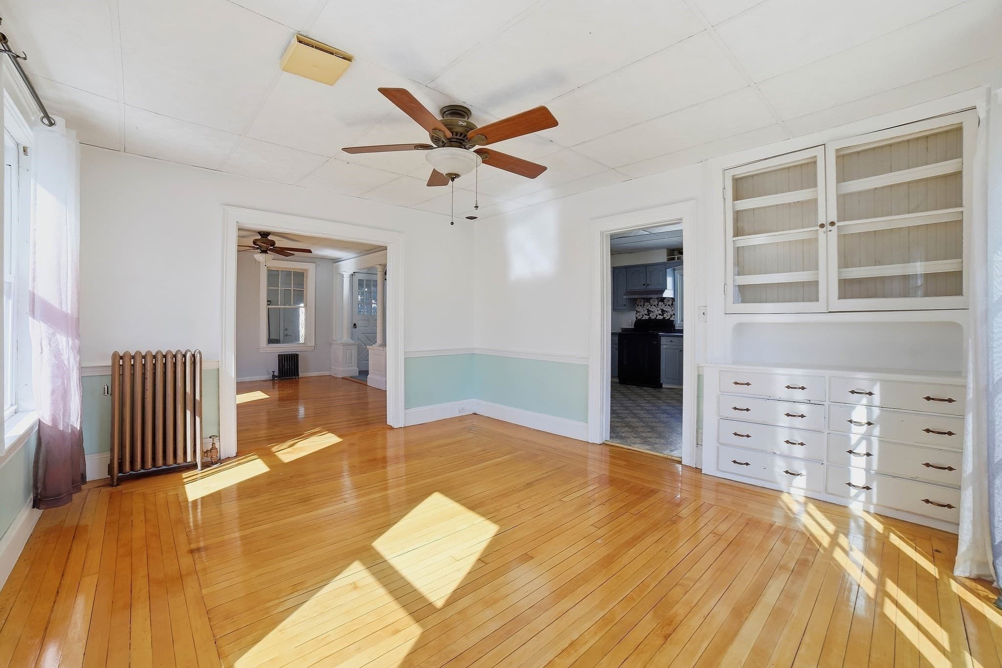 Single Family Residence at 36 Putnam Ave, Lowell MA 01851, Lowell, photo 10 of 35