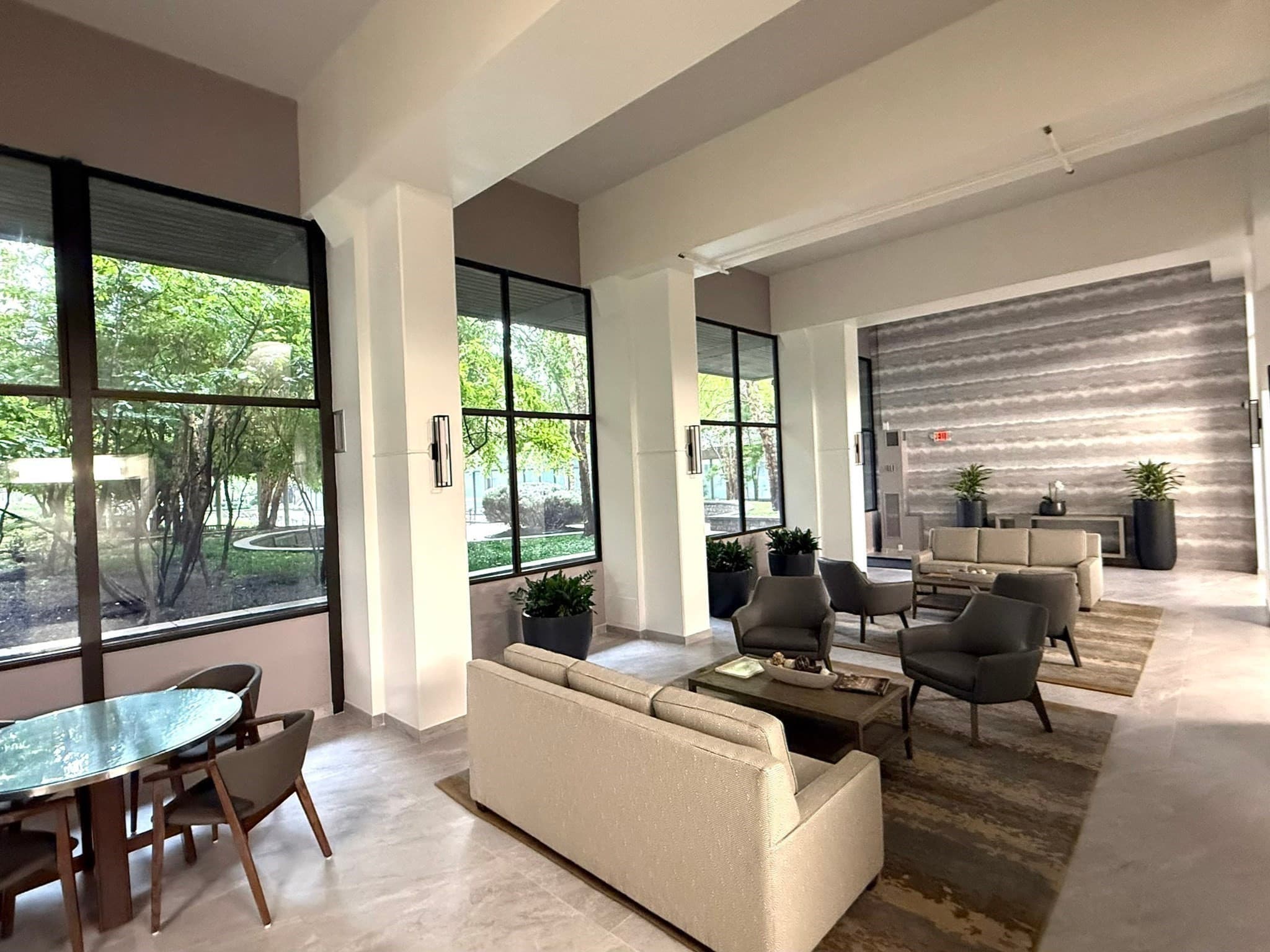 Condominium at 1731 Beacon St # 311, Brookline MA 02445, Brookline, photo 17 of 17