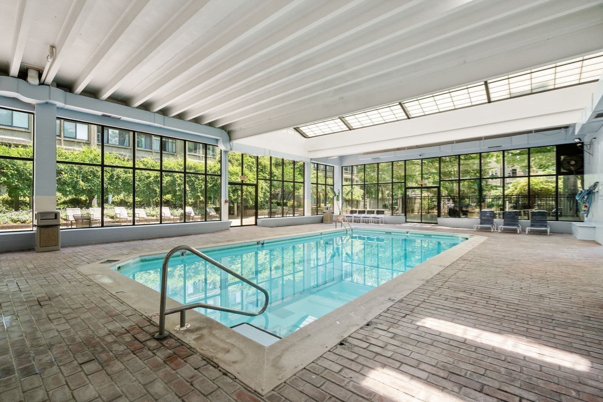 Condominium at 1731 Beacon St # 311, Brookline MA 02445, Brookline, photo 14 of 17