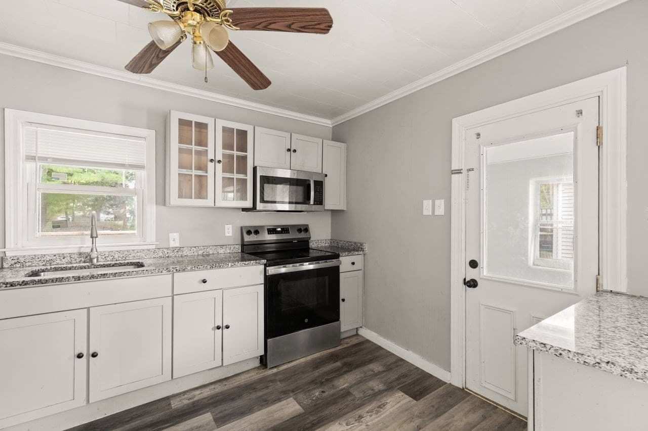 Single Family Residence at 75 Sterling Ave, Brockton MA 02305, Brockton, photo 20 of 36
