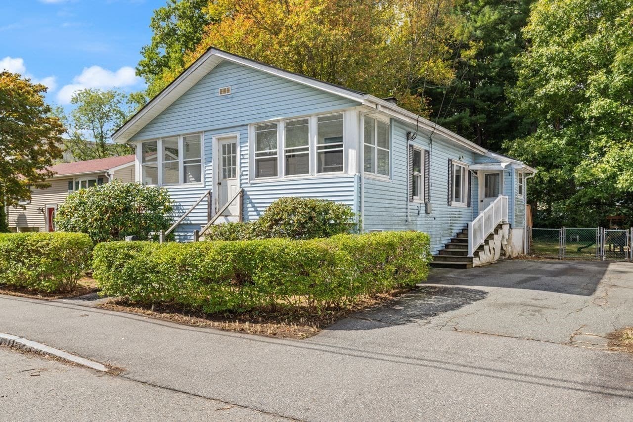 Single Family Residence at 75 Sterling Ave, Brockton MA 02305, Brockton, photo 33 of 36