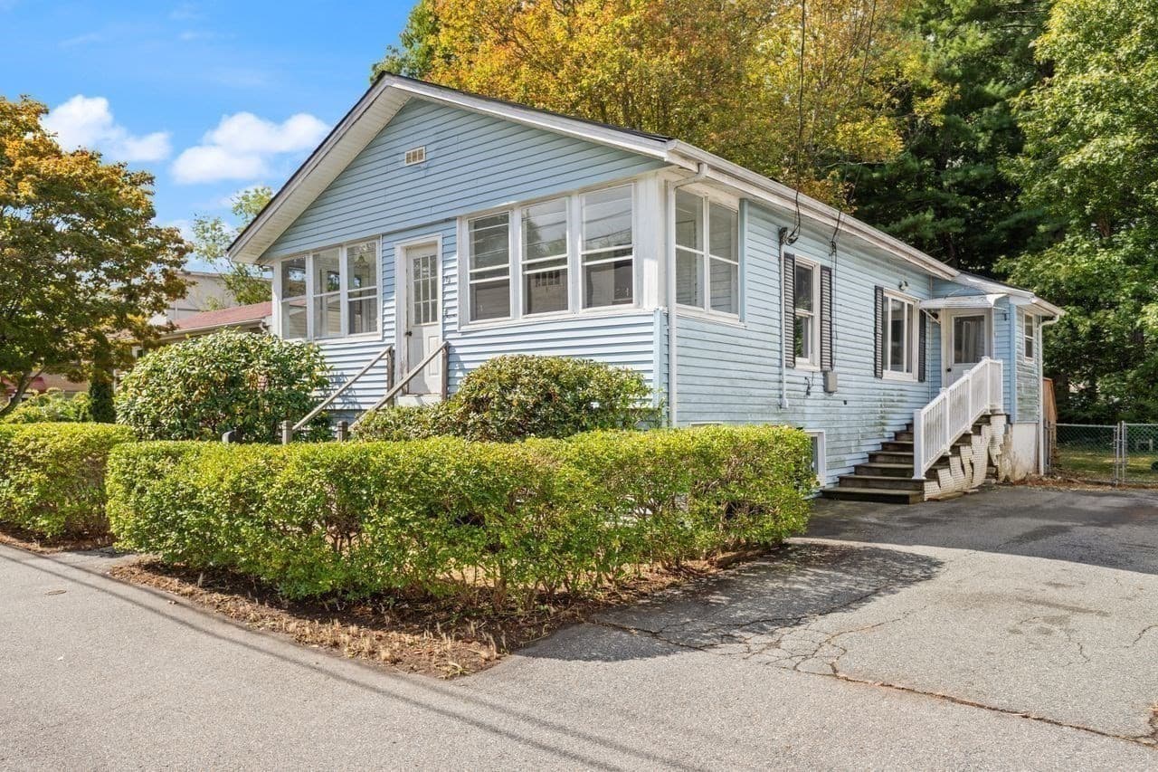 Single Family Residence at 75 Sterling Ave, Brockton MA 02305, photo 39 of 40