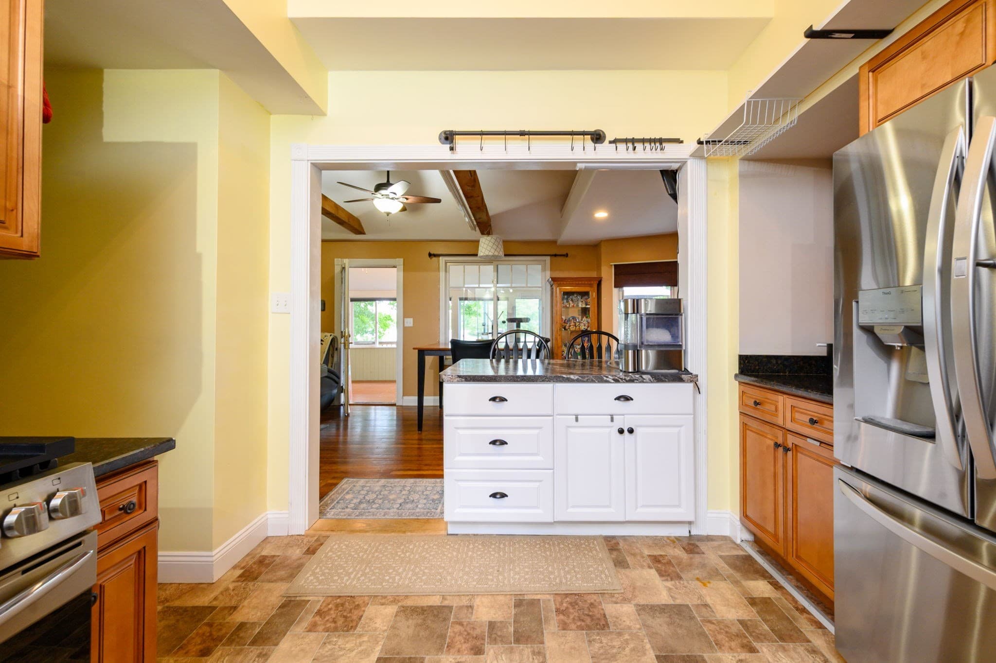 Single Family Residence at 43 Furnace Ln, Pembroke MA 02359, Pembroke, photo 7 of 34