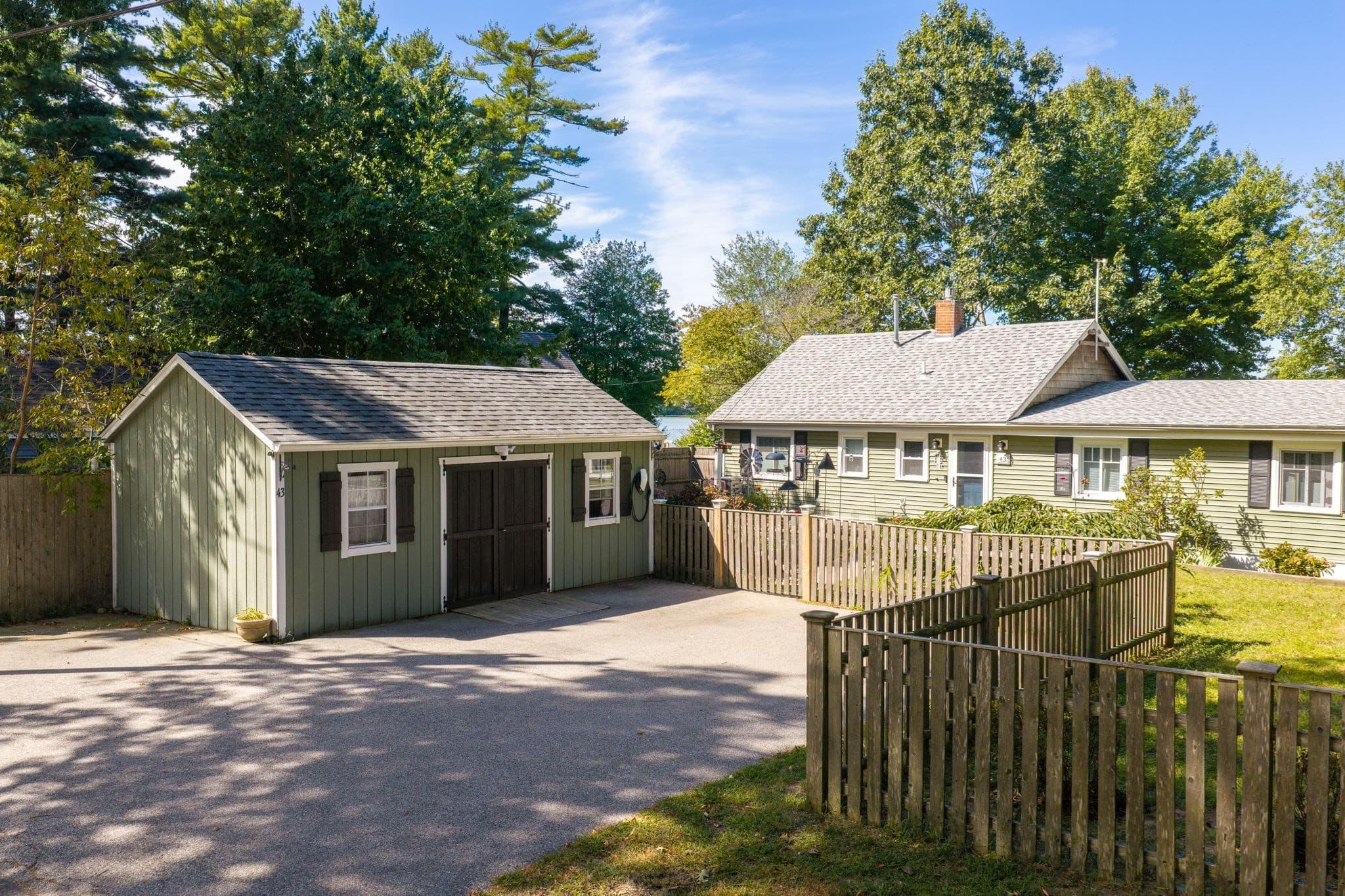 Single Family Residence at 43 Furnace Ln, Pembroke MA 02359, Pembroke, photo 3 of 34