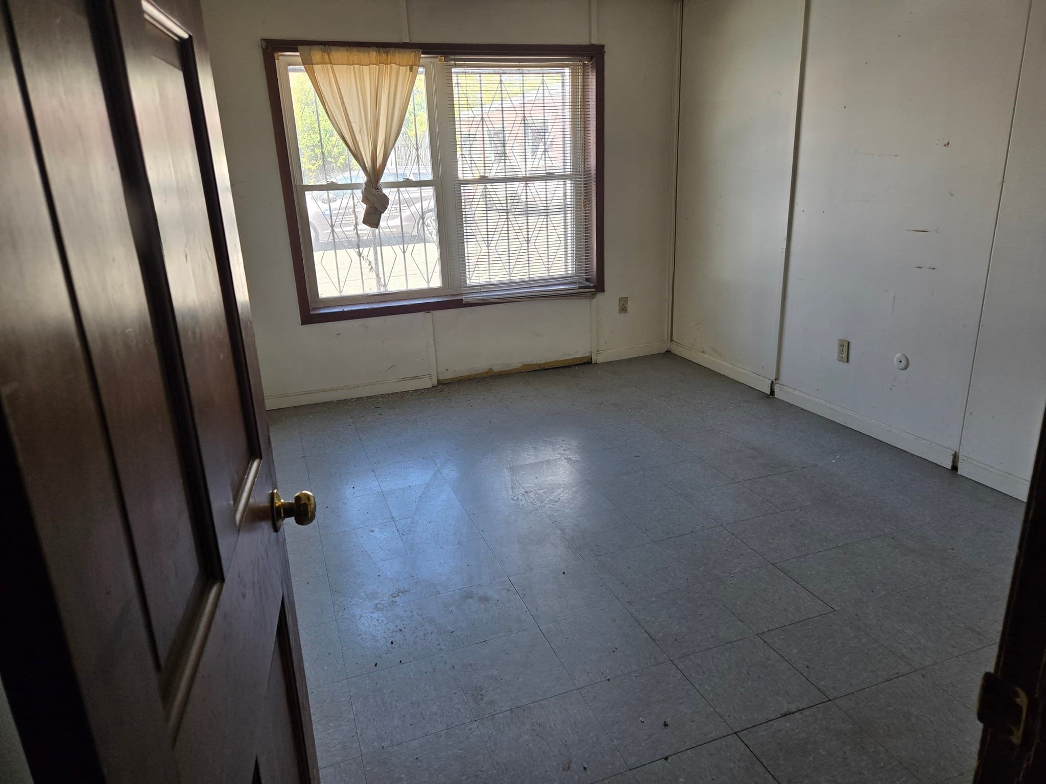 Commercial Sale at 774 Dutton St, Lowell MA 01854, Lowell, photo 12 of 21