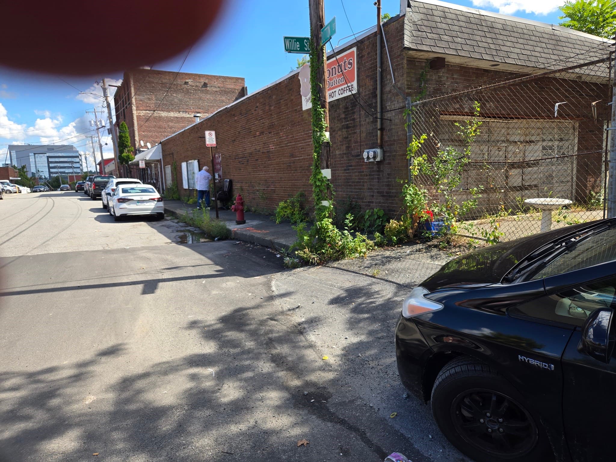 774 Dutton St, Lowell MA 01854