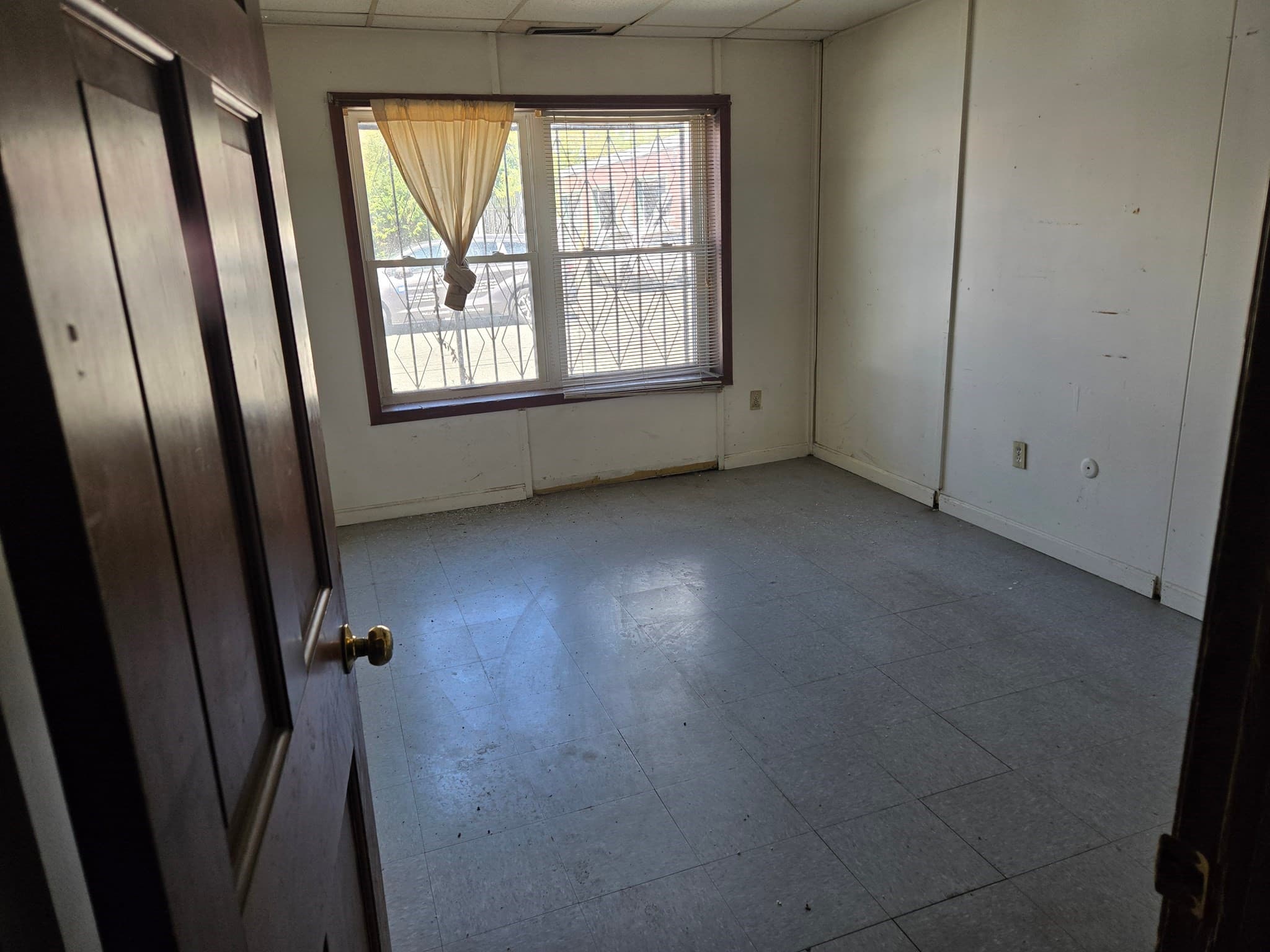 Commercial Sale at 774 Dutton St, Lowell MA 01854, Lowell, photo 9 of 21