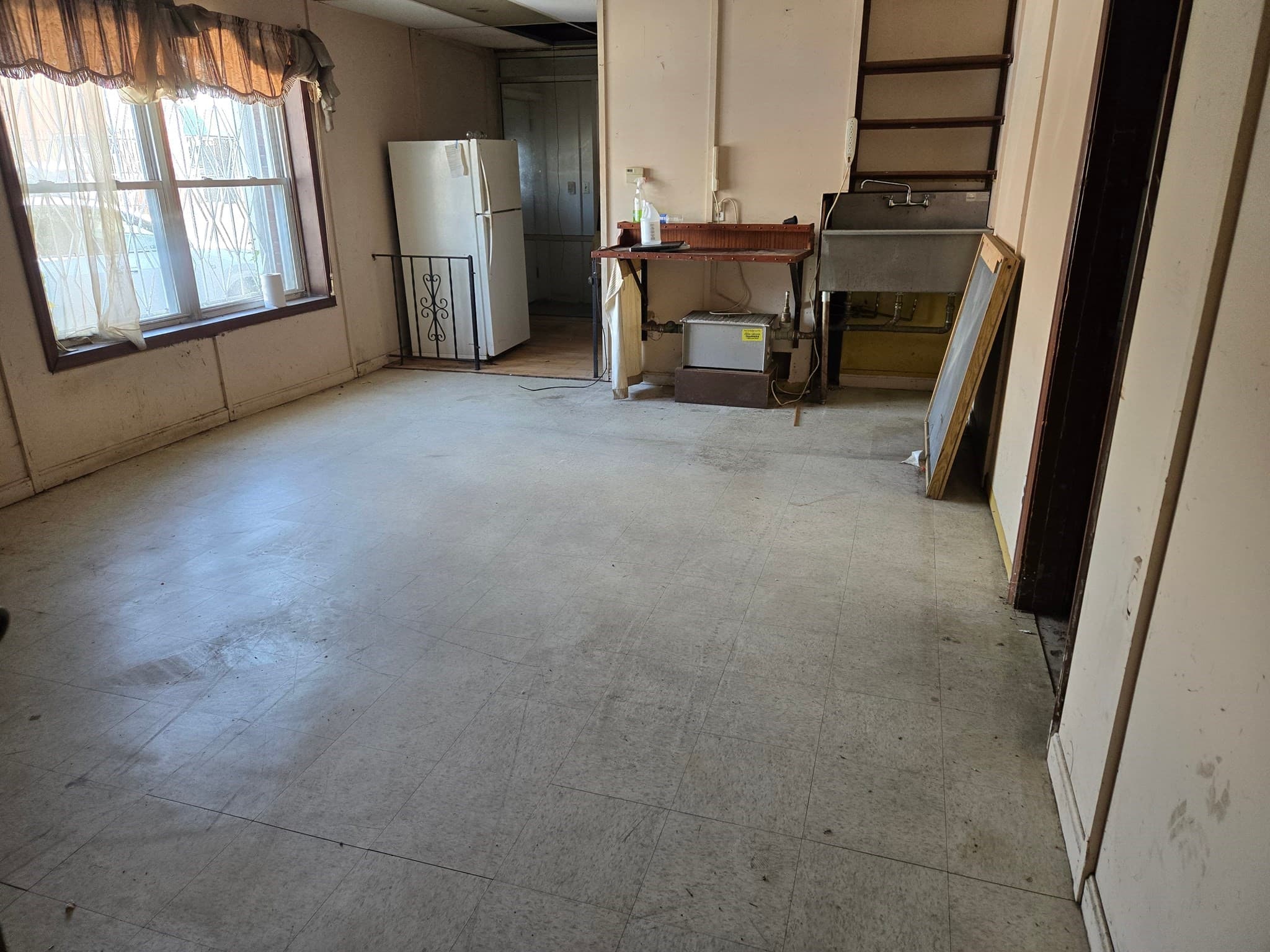 Commercial Sale at 774 Dutton St, Lowell MA 01854, Lowell, photo 4 of 21