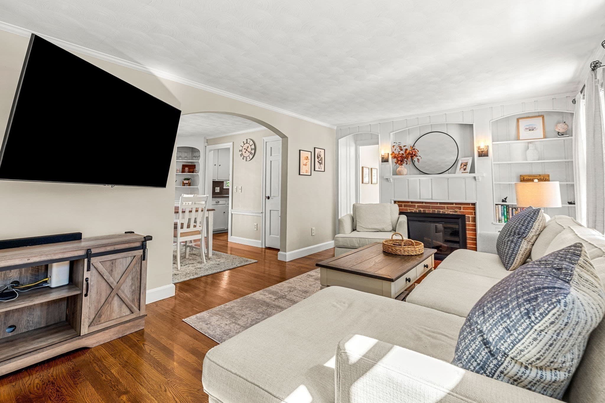 Single Family Residence at 189 Prospect St, Wakefield MA 01880, Wakefield, photo 12 of 37