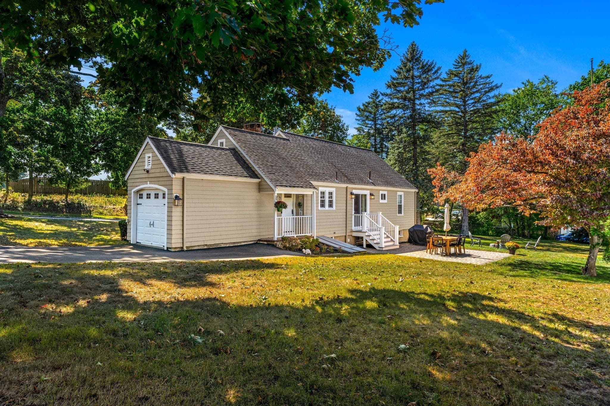 Single Family Residence at 189 Prospect St, Wakefield MA 01880, Wakefield, photo 3 of 37
