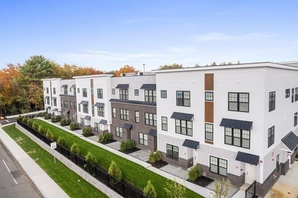 Condominium at 635 Main Street # 4, Wilmington MA 01887, Wilmington, photo 33 of 41